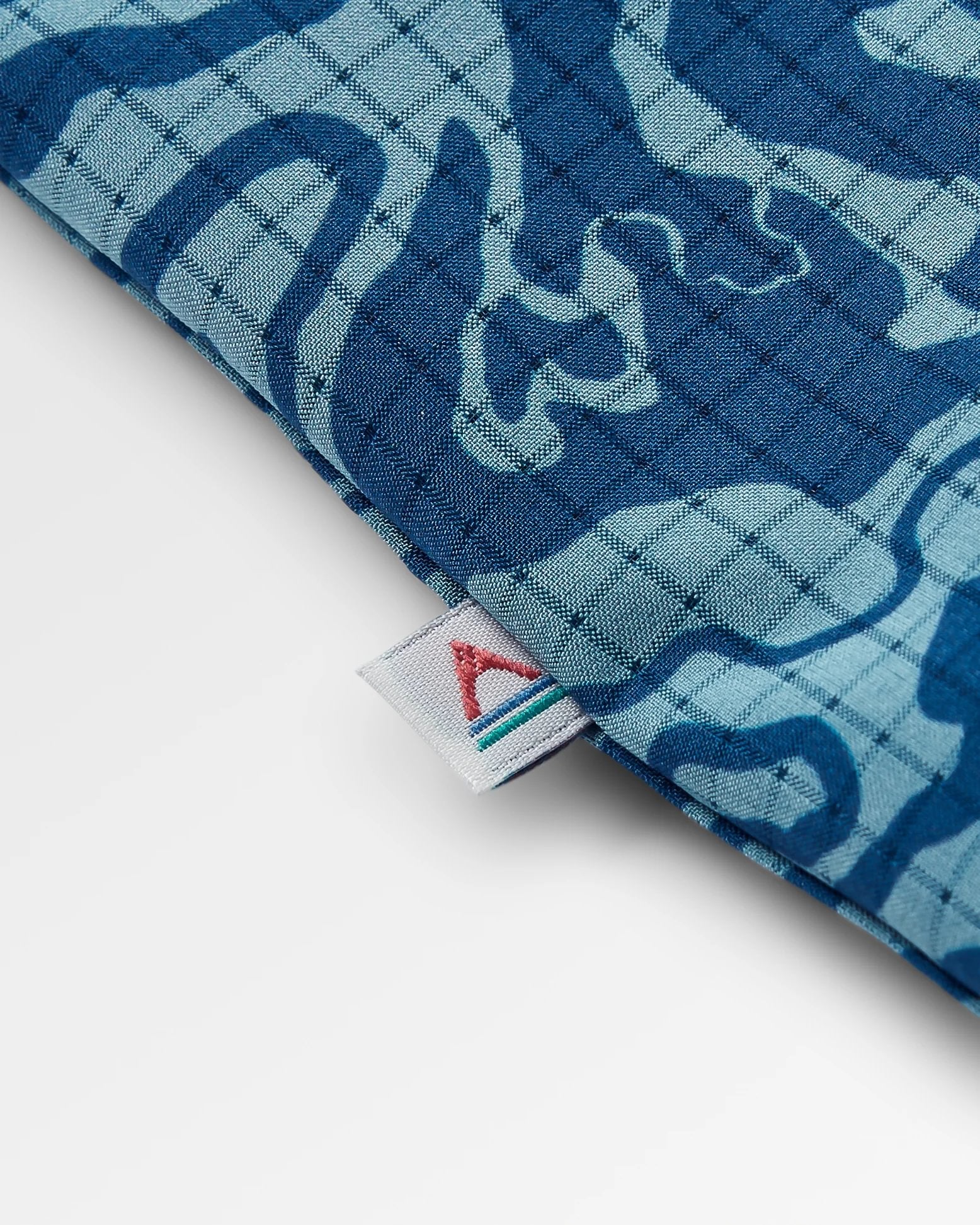 365 Active Shirt - Strata Swirl Arctic - Image 7