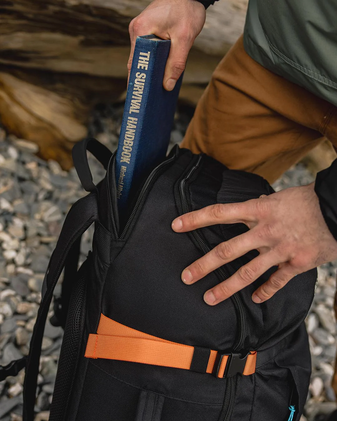 Adventurer 55L Backpack - Black - Image 15