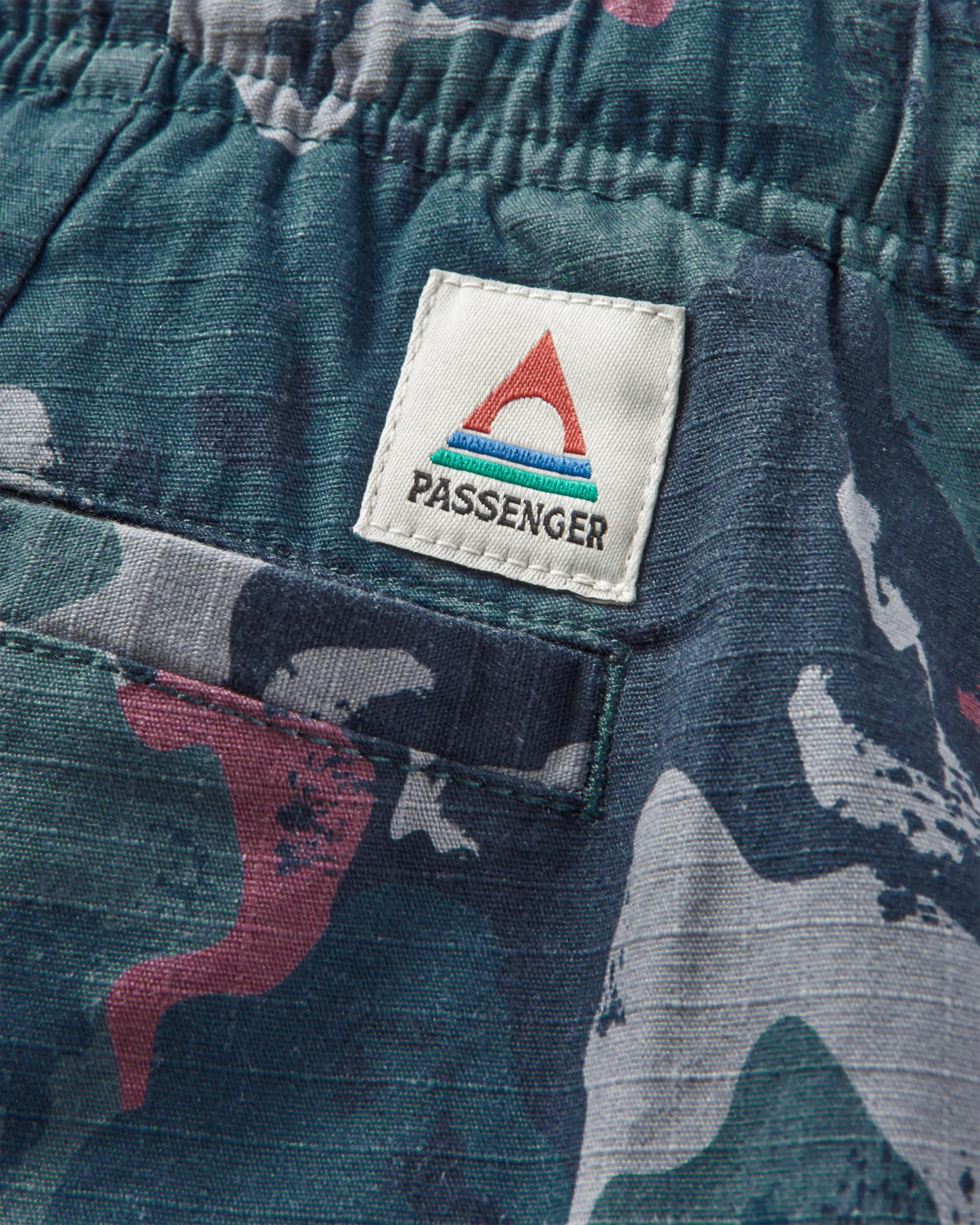 Adventurer Cargo Cotton Short - Sycamore Camo - Image 9