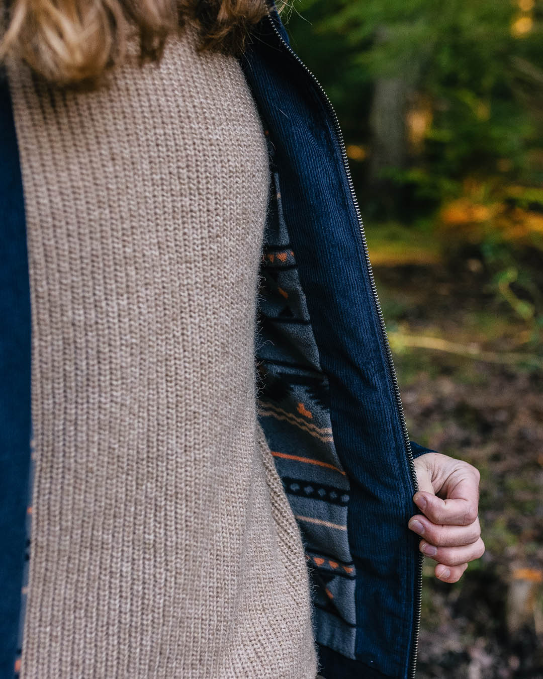 Alder Cord Jacket - Deep Navy - Image 2