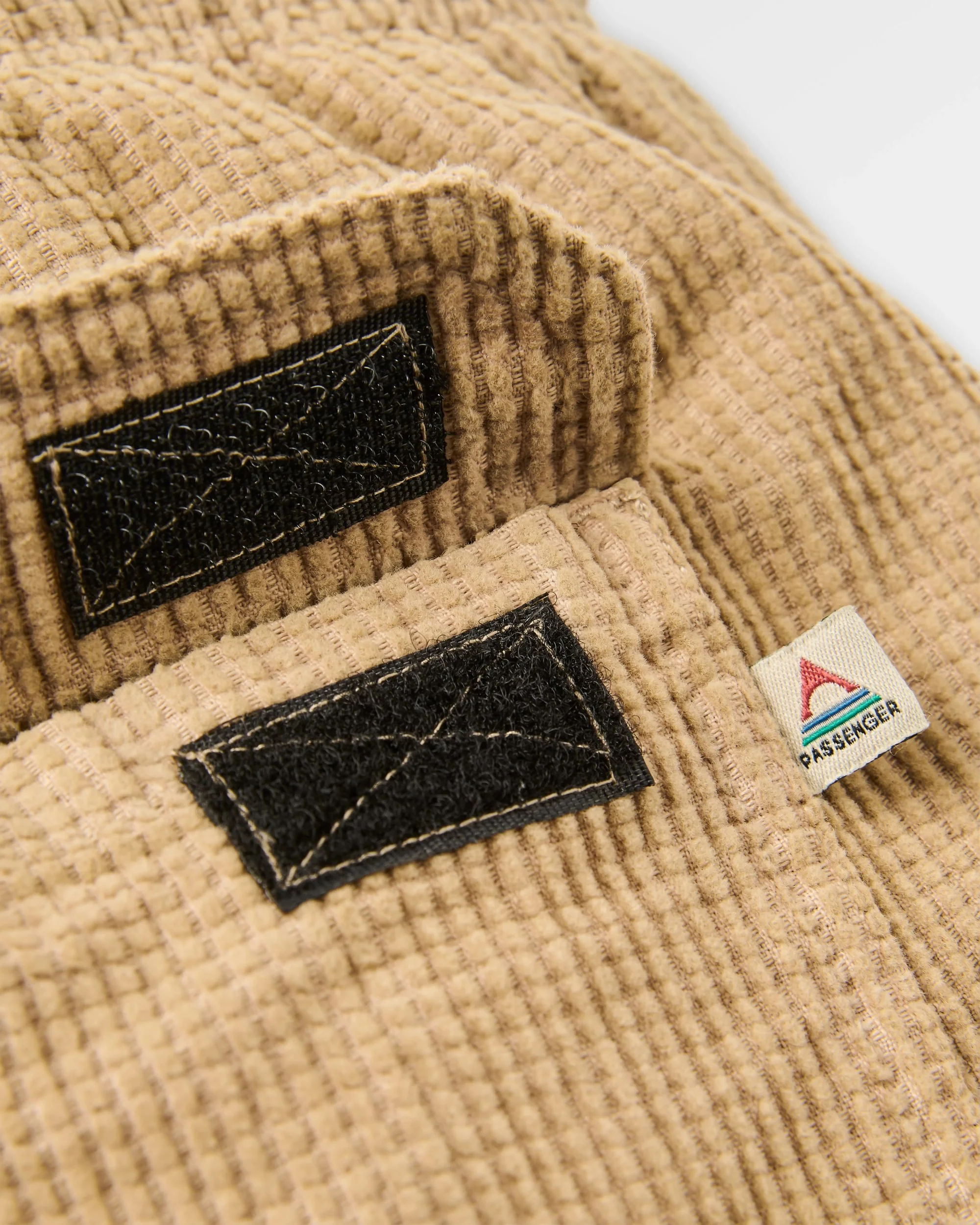 Apex Grid Cord Short - Simply Taupe - Image 9