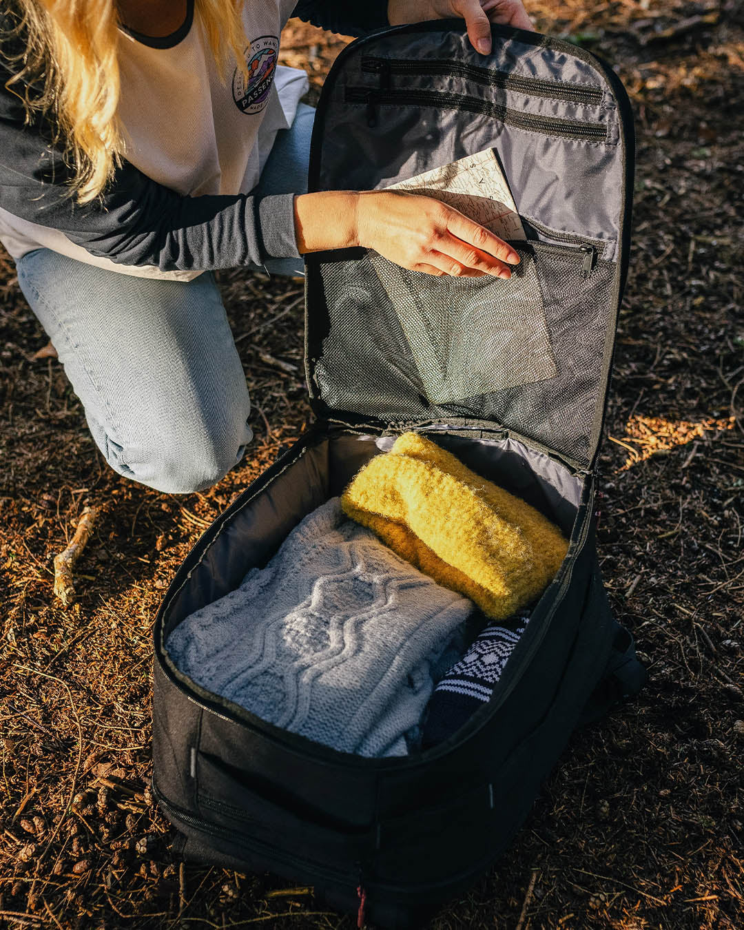 Ascent Weekender 35L Backpack - Black - Image 9