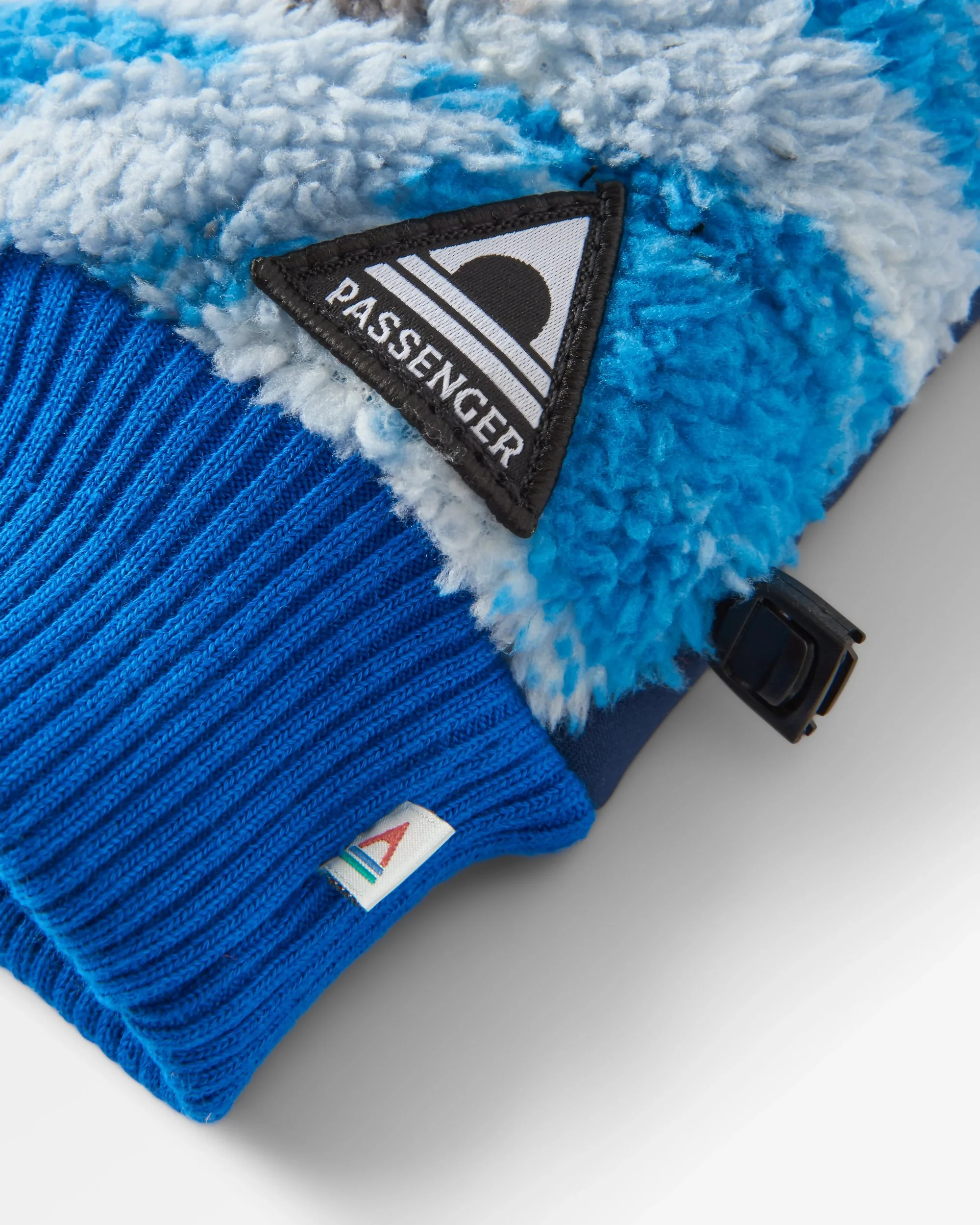 Avalanche Sherpa Mittens - Abstract Mountain Blue Steel - Image 4