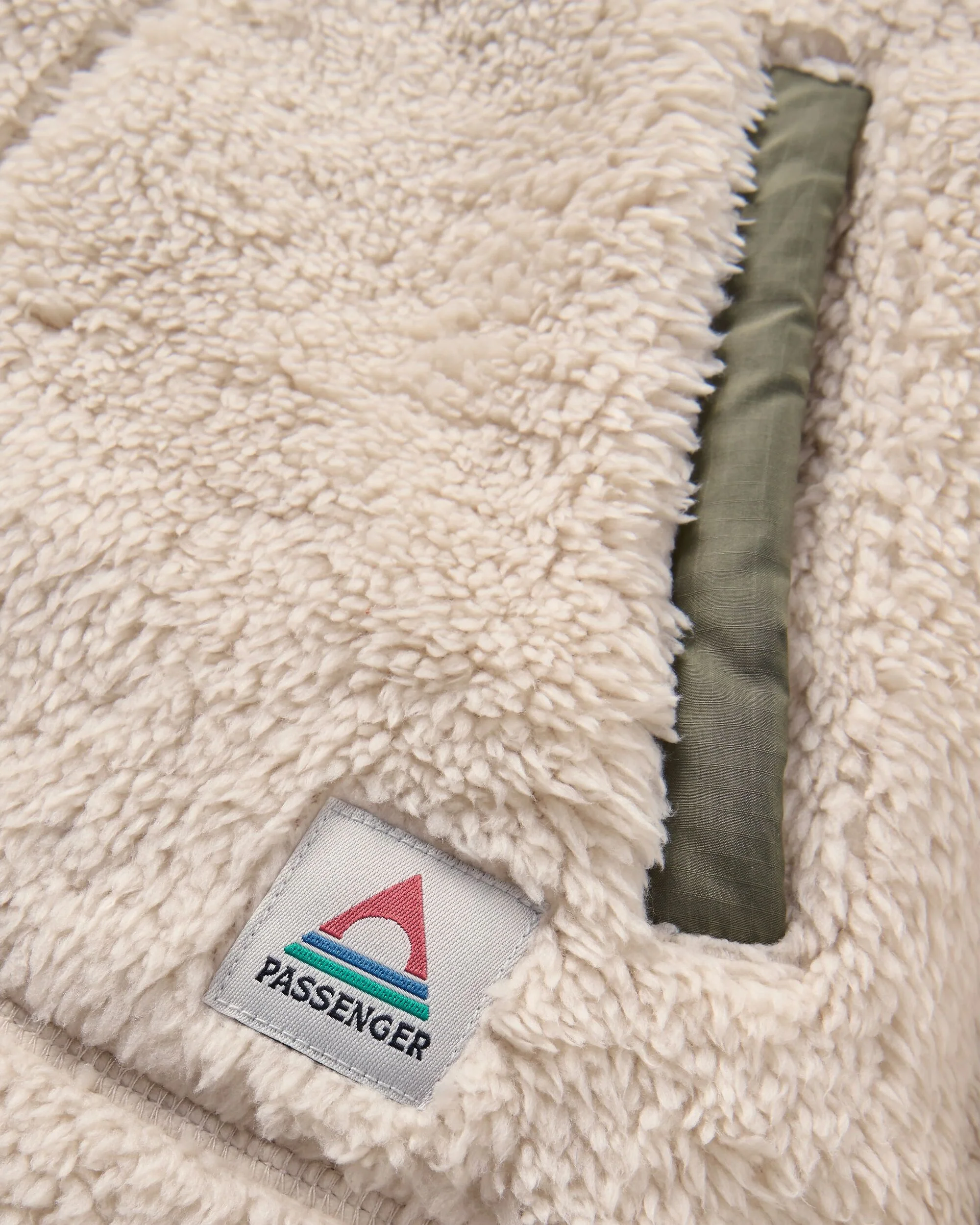Beaumont Sherpa Hooded Fleece - Vintage White - Image 6