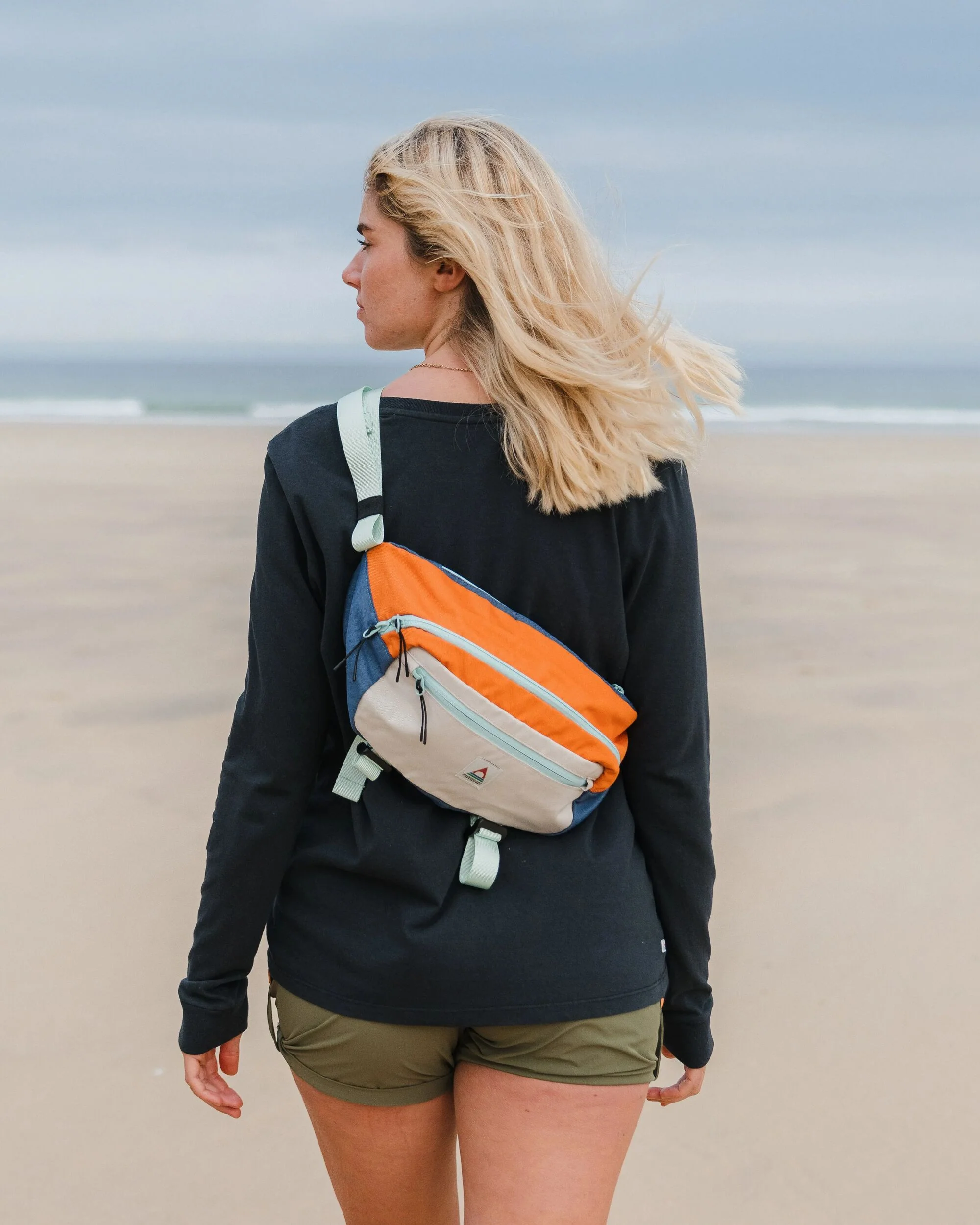 Boondocker Hip Pack - Apricot Multi - Image 4