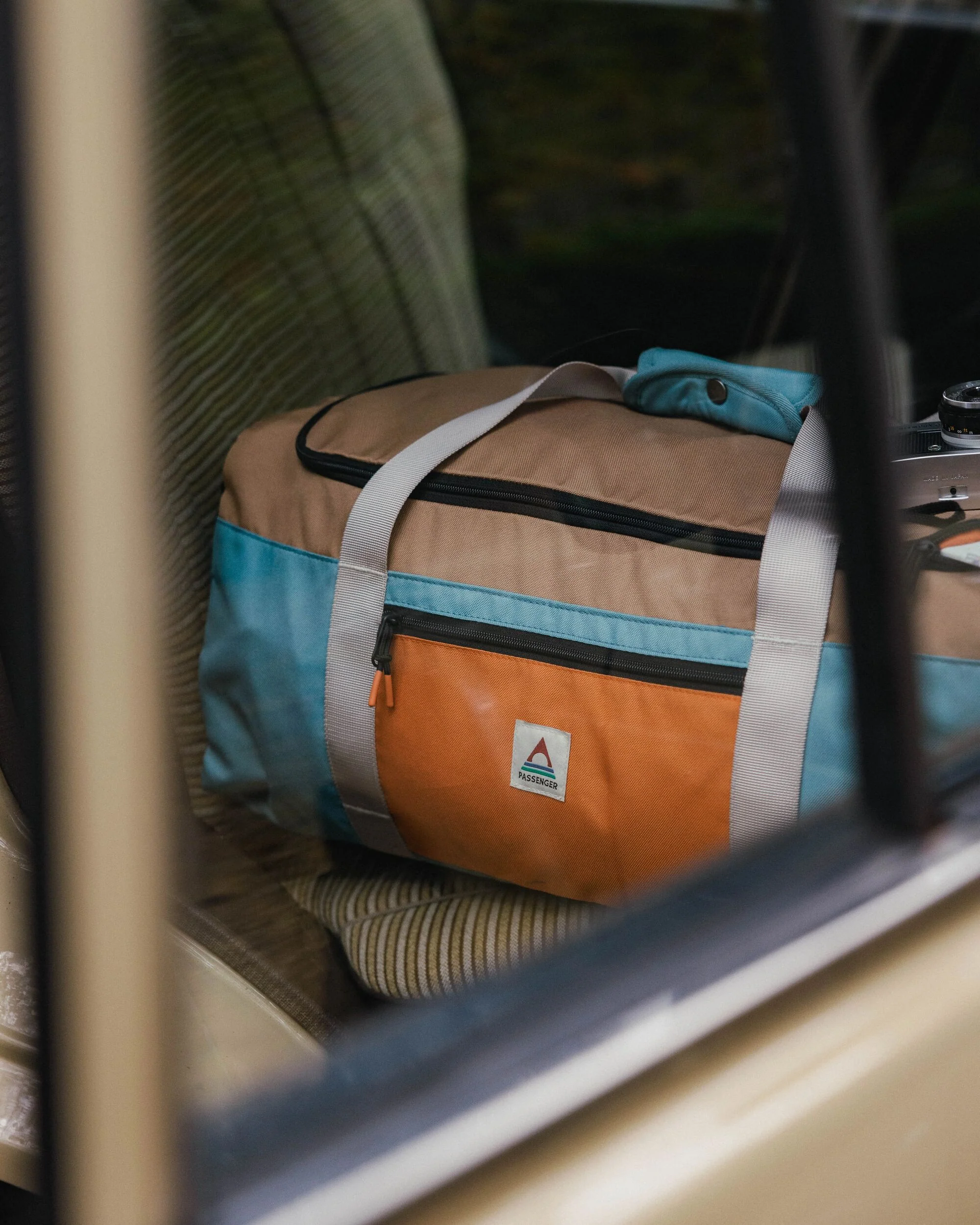 Boondocker 30L Duffel - Arctic/Retro Orange - Image 3