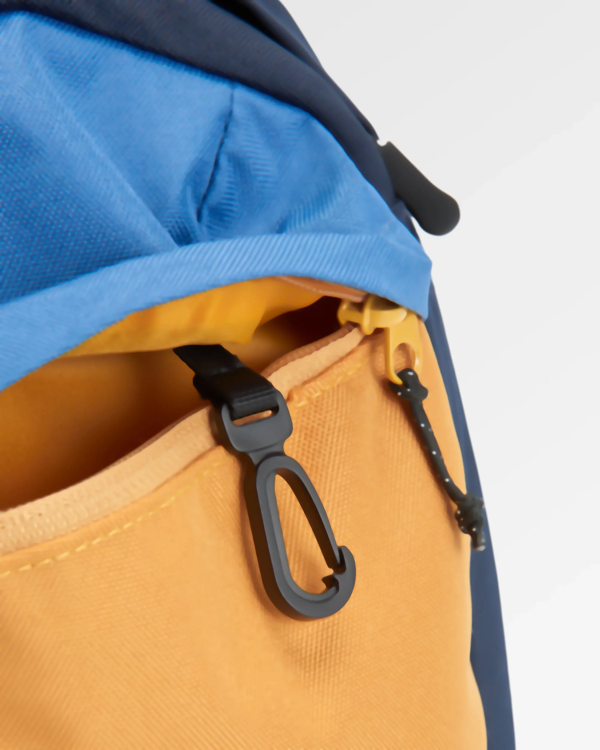 Boondocker Sling 8L - Honey/Dark Denim/Rich Navy - Image 11