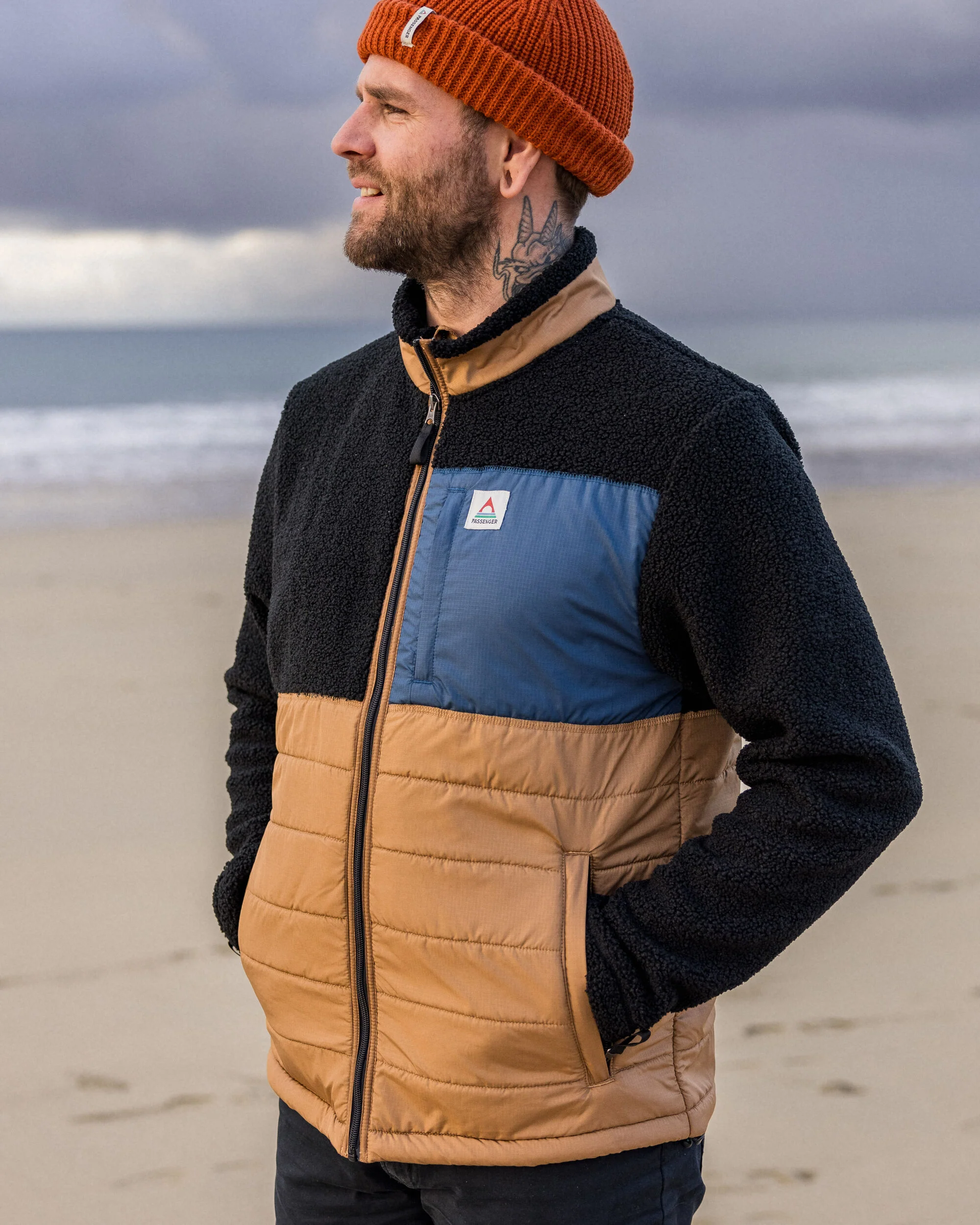 Born Explorer Polar-Lined Sherpa Fleece - Black - Image 4