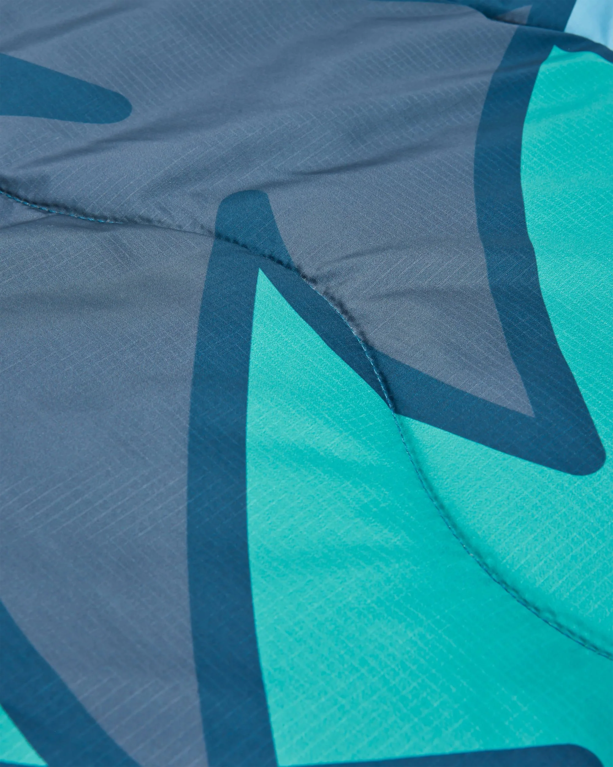 Cabin Sherpa Blanket - Dark Denim - Image 5