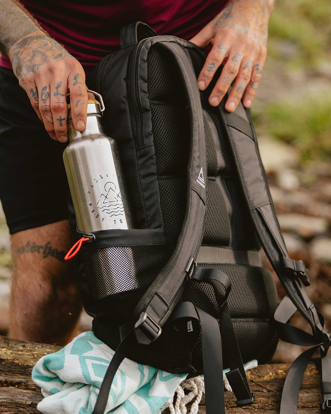 Canyon 25L Backpack - Black - Image 6