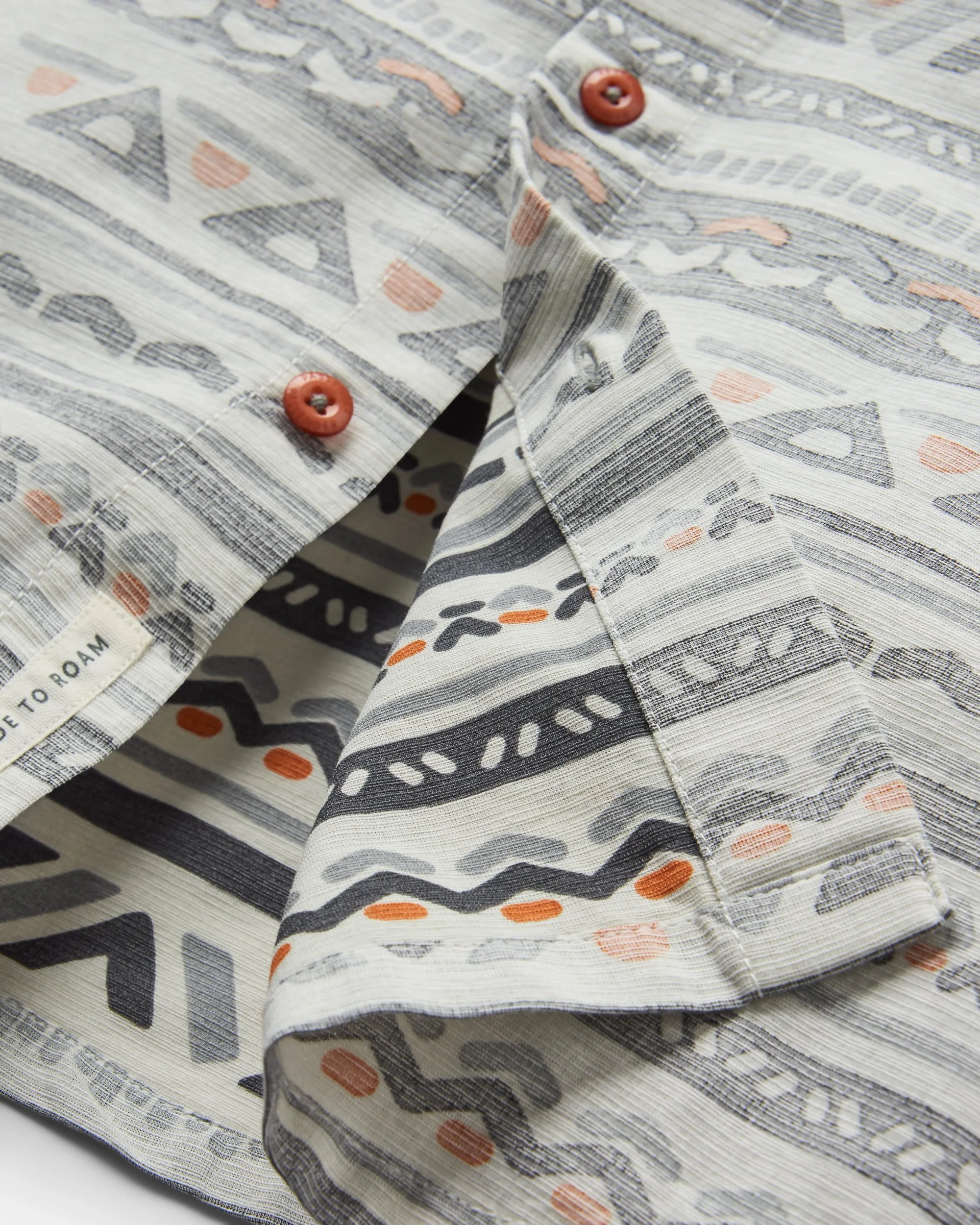 Chill Textured Short Sleeve Shirt - Geo Track Storm Grey - Image 4