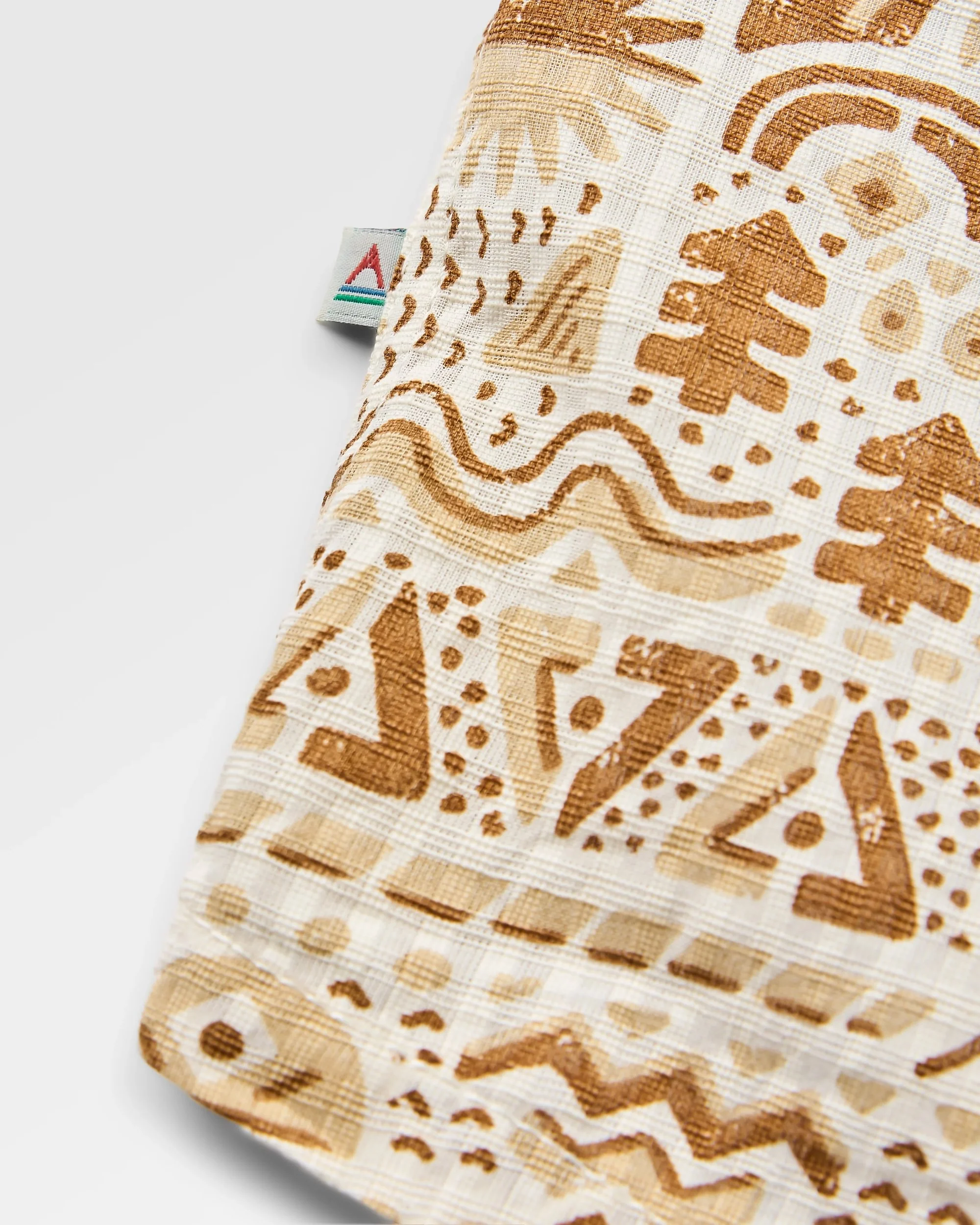 Chill Textured Short Sleeve Shirt - Elemental Geo Birch - Image 9