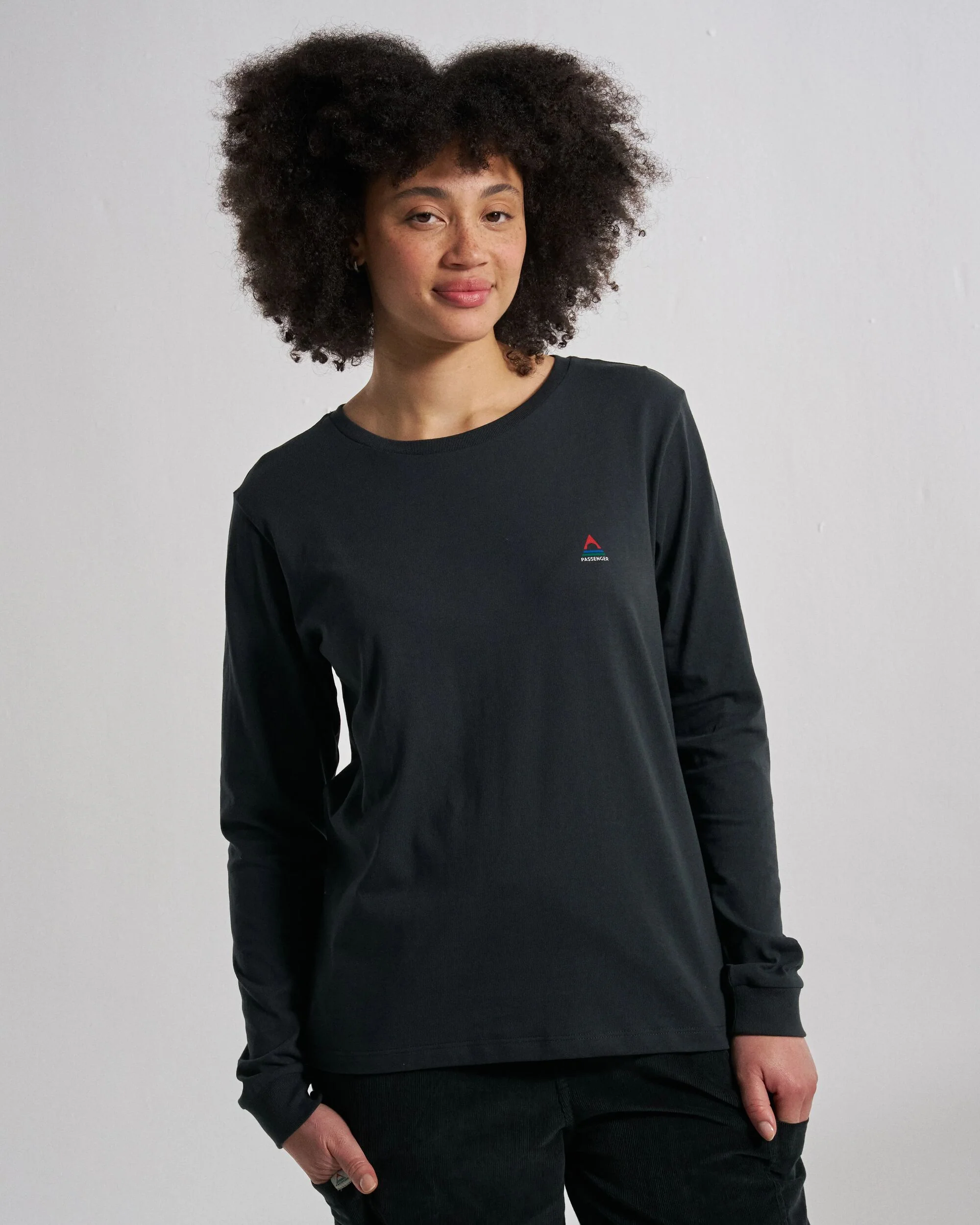 Classic LS T-Shirt - Black - Image 6