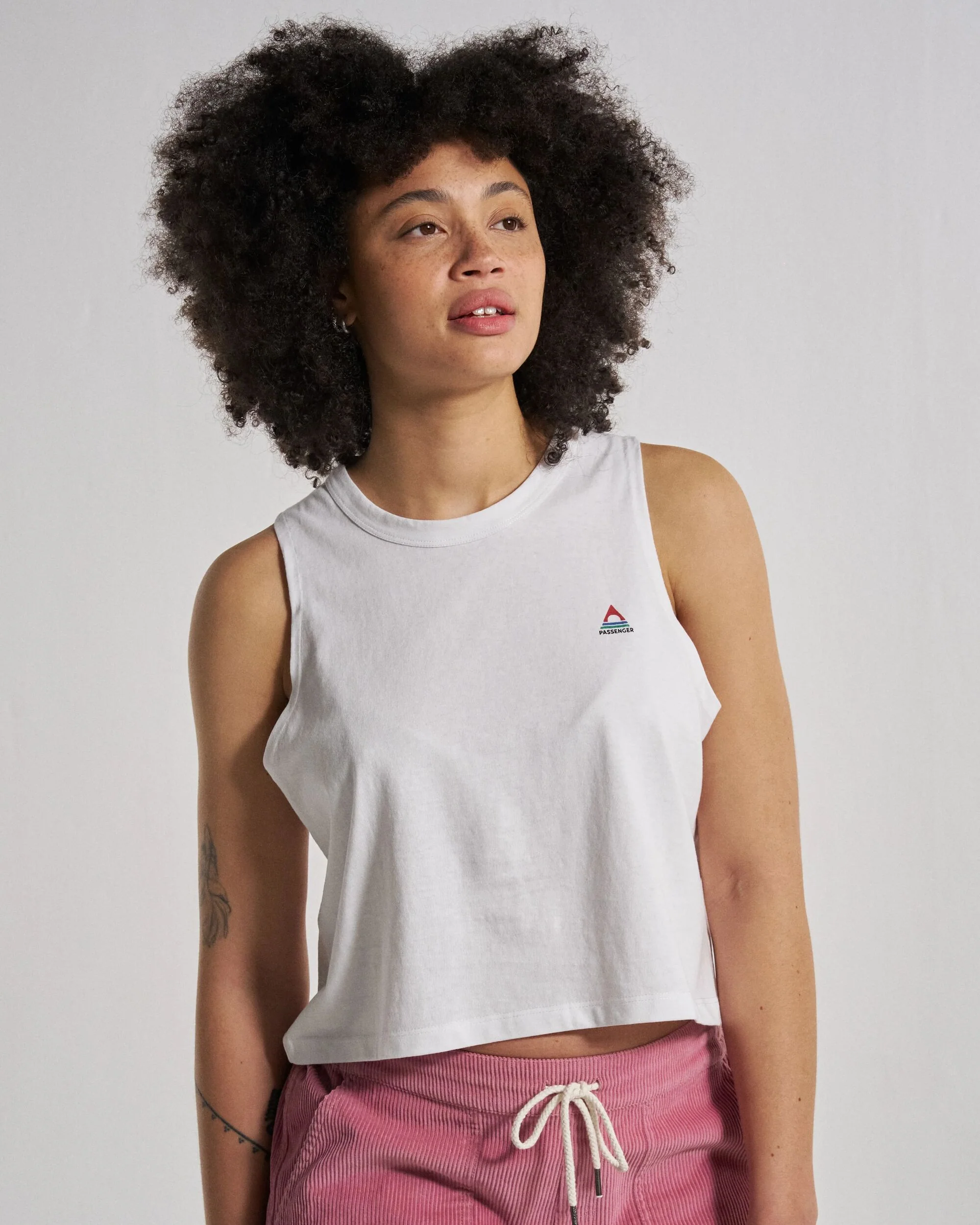 Classic Vest - White - Image 7