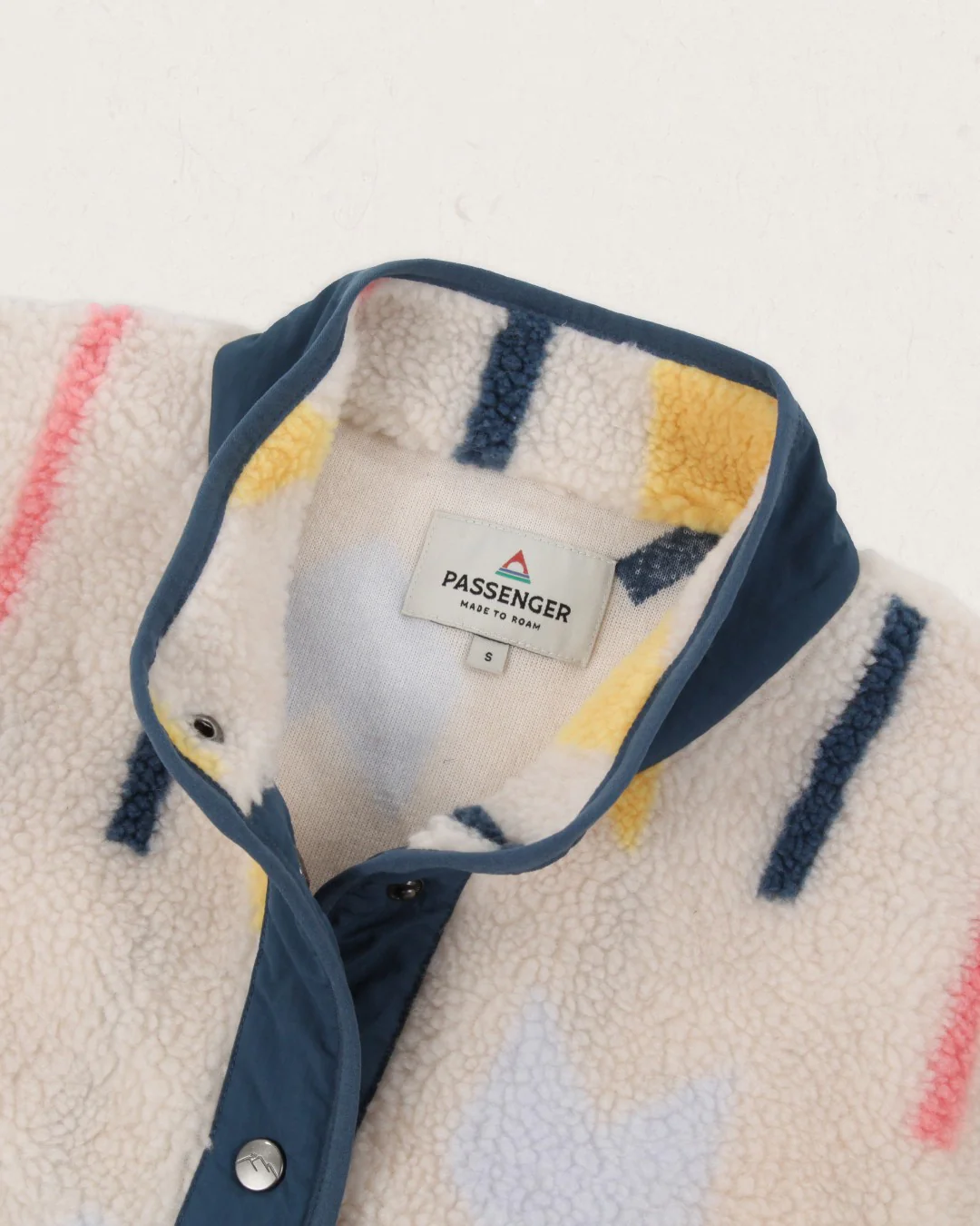 Clover Deep-Pile Sherpa Fleece - Off White Geo - Image 13