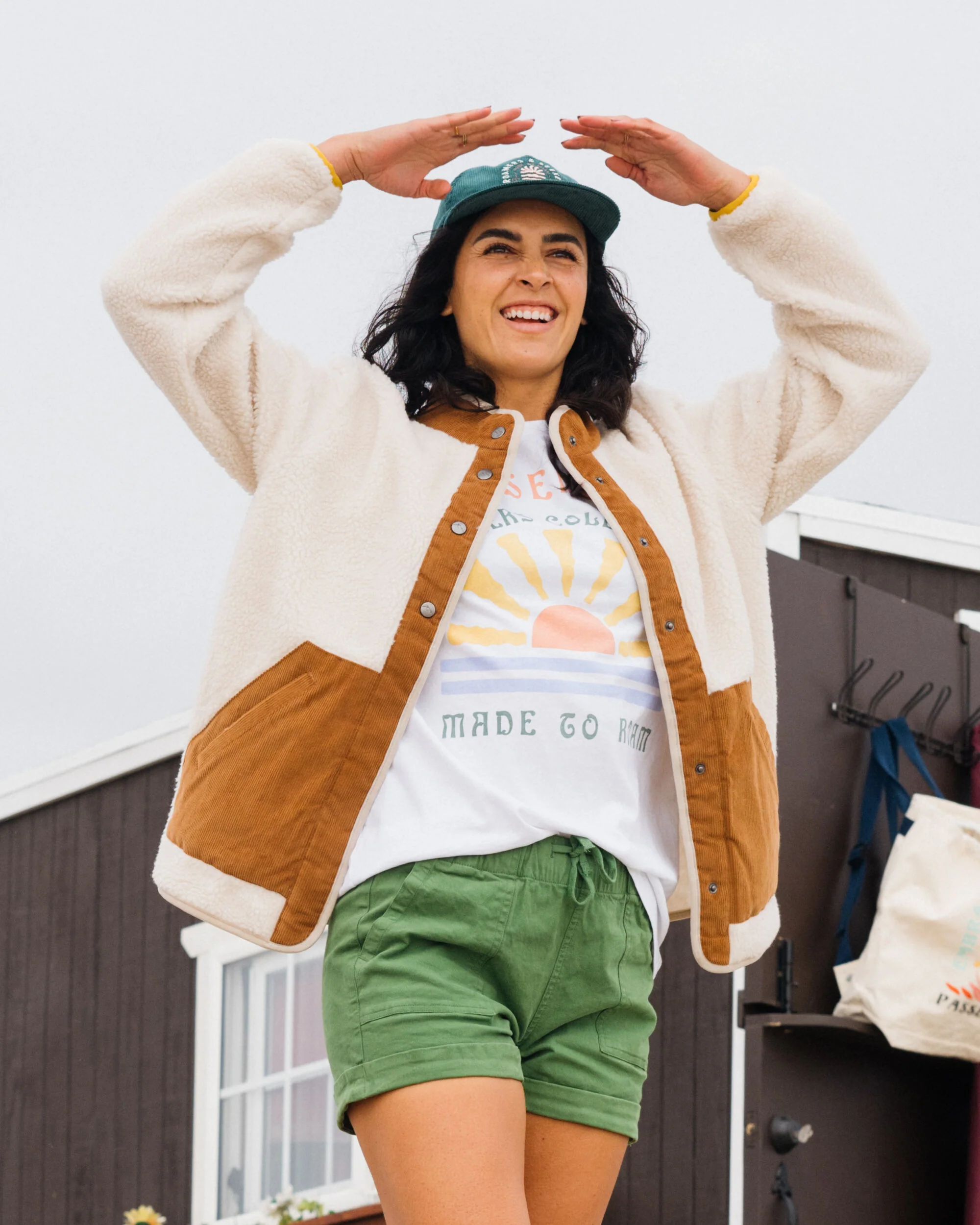 Clover Sherpa Fleece - Vintage White - Image 3