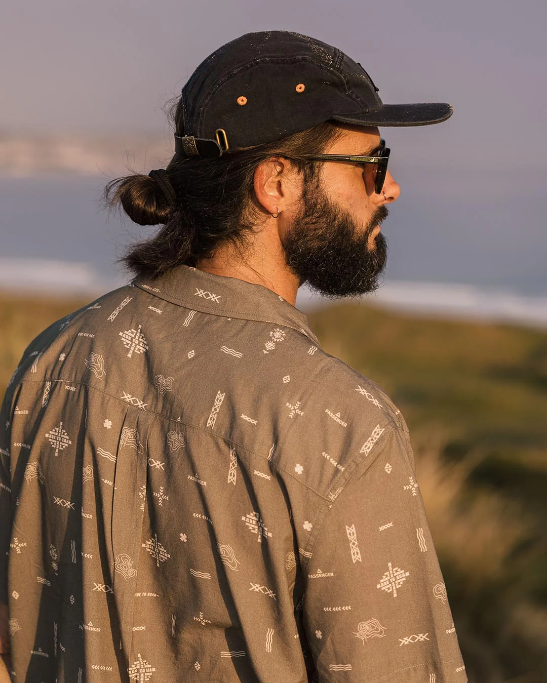 Cove Organic Cotton Short Sleeve Shirt - Olive Made To Roam - Image 3
