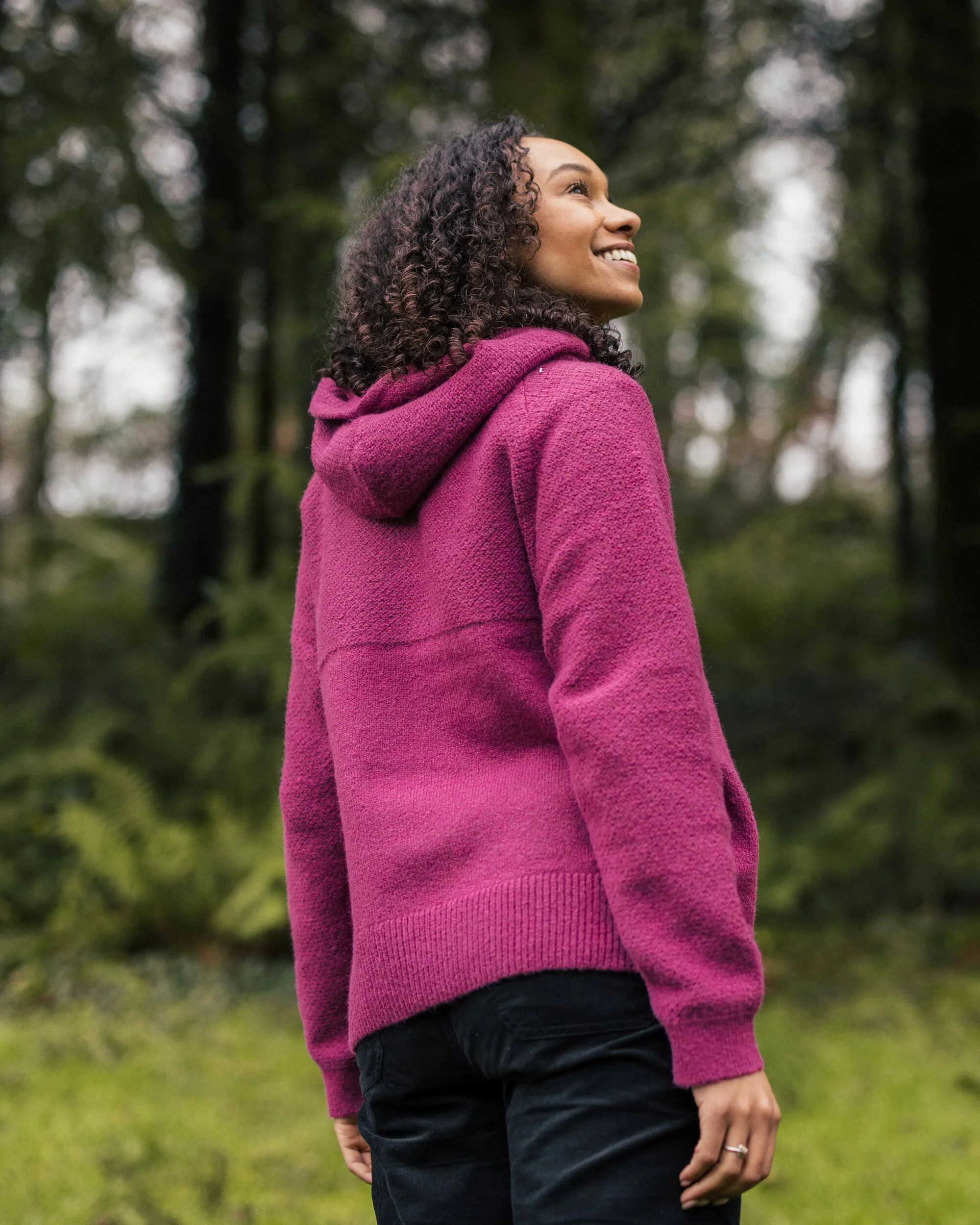 Cove Knitted Hoodie - Rhubarb - Image 3