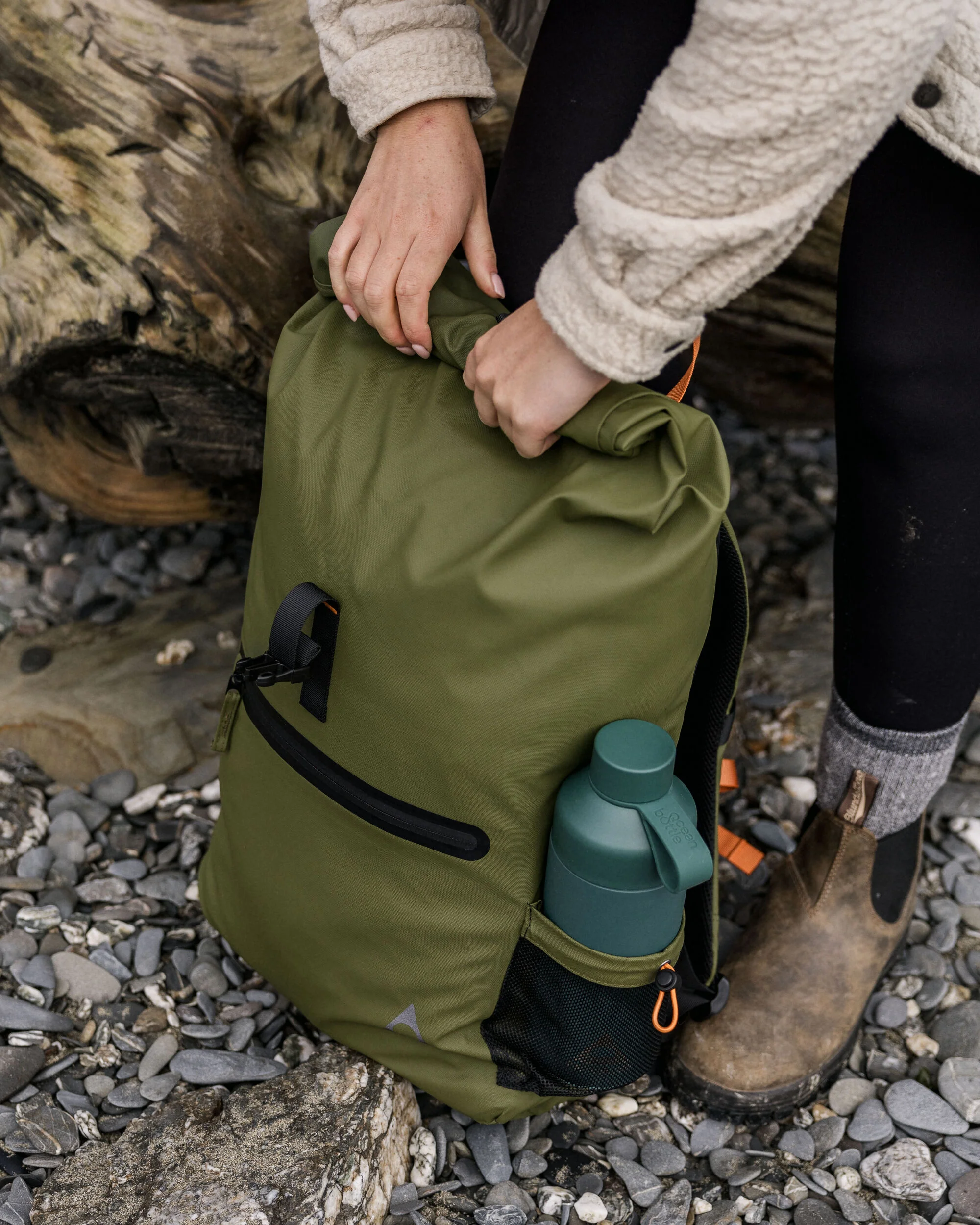 Crossing Roll Top Backpack - True Black/ Khaki - Image 2