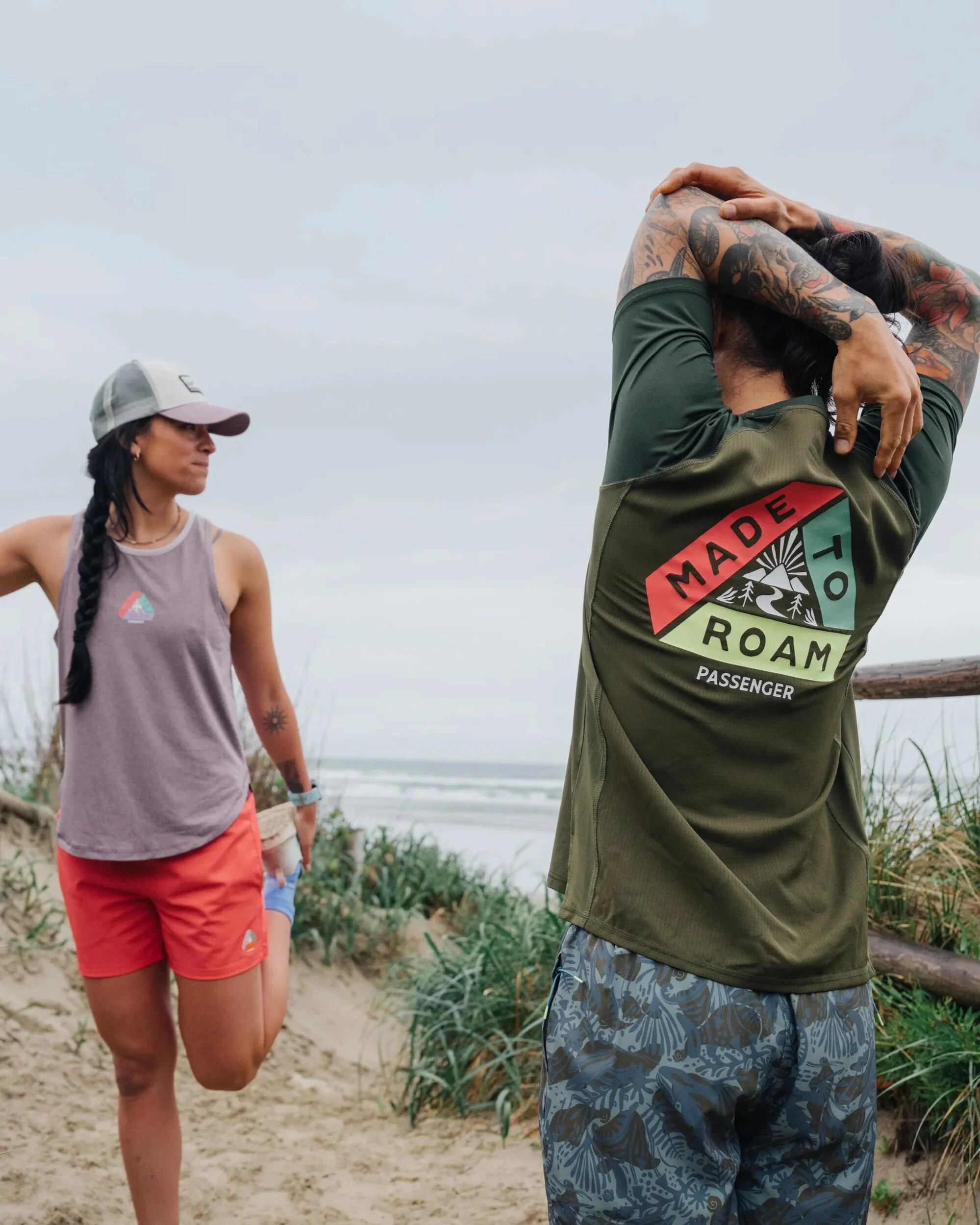 Dawn To Dusk Active T-shirt - Khaki - Image 5