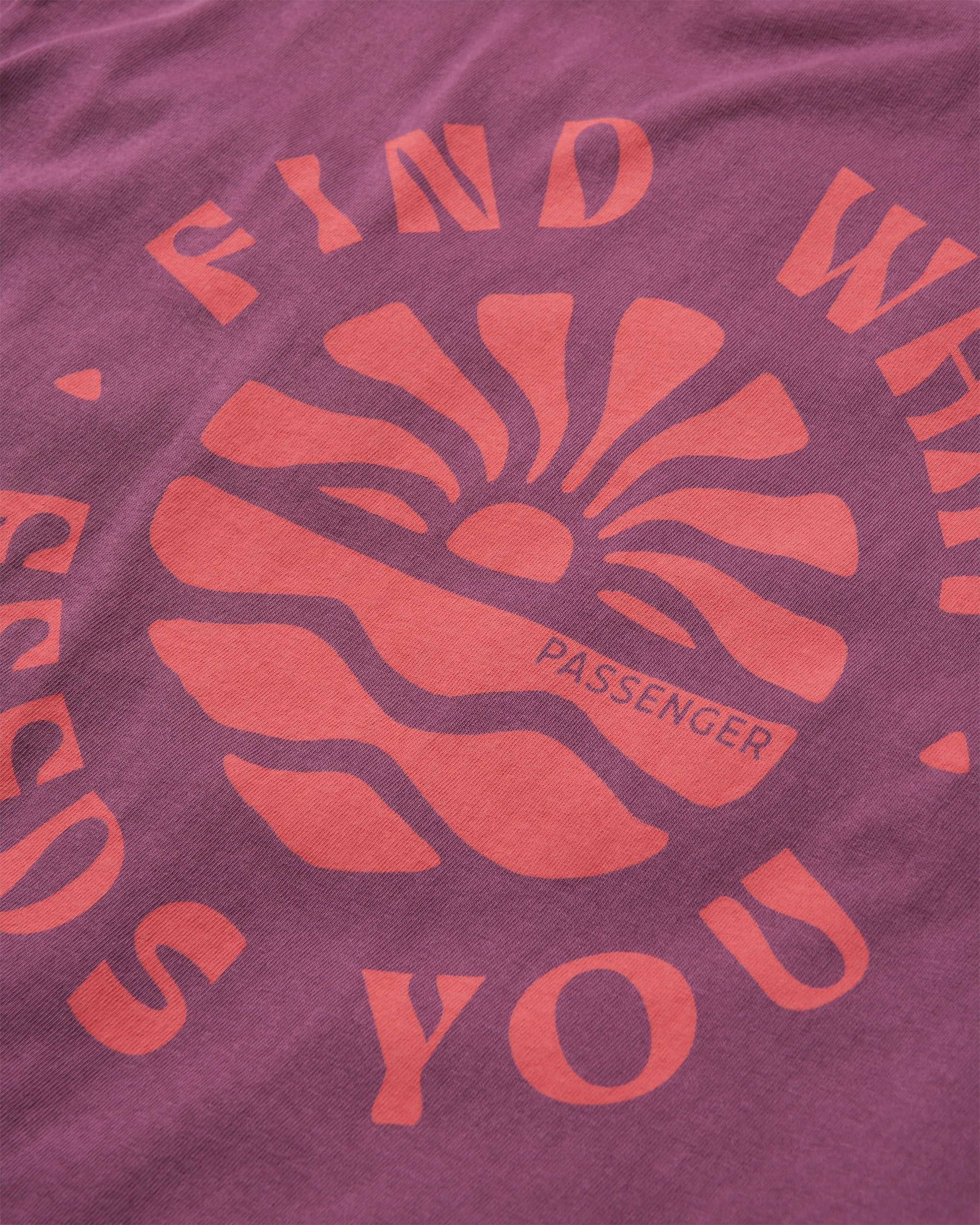 Discovery Rolled Sleeve T-Shirt - Berry - Image 9