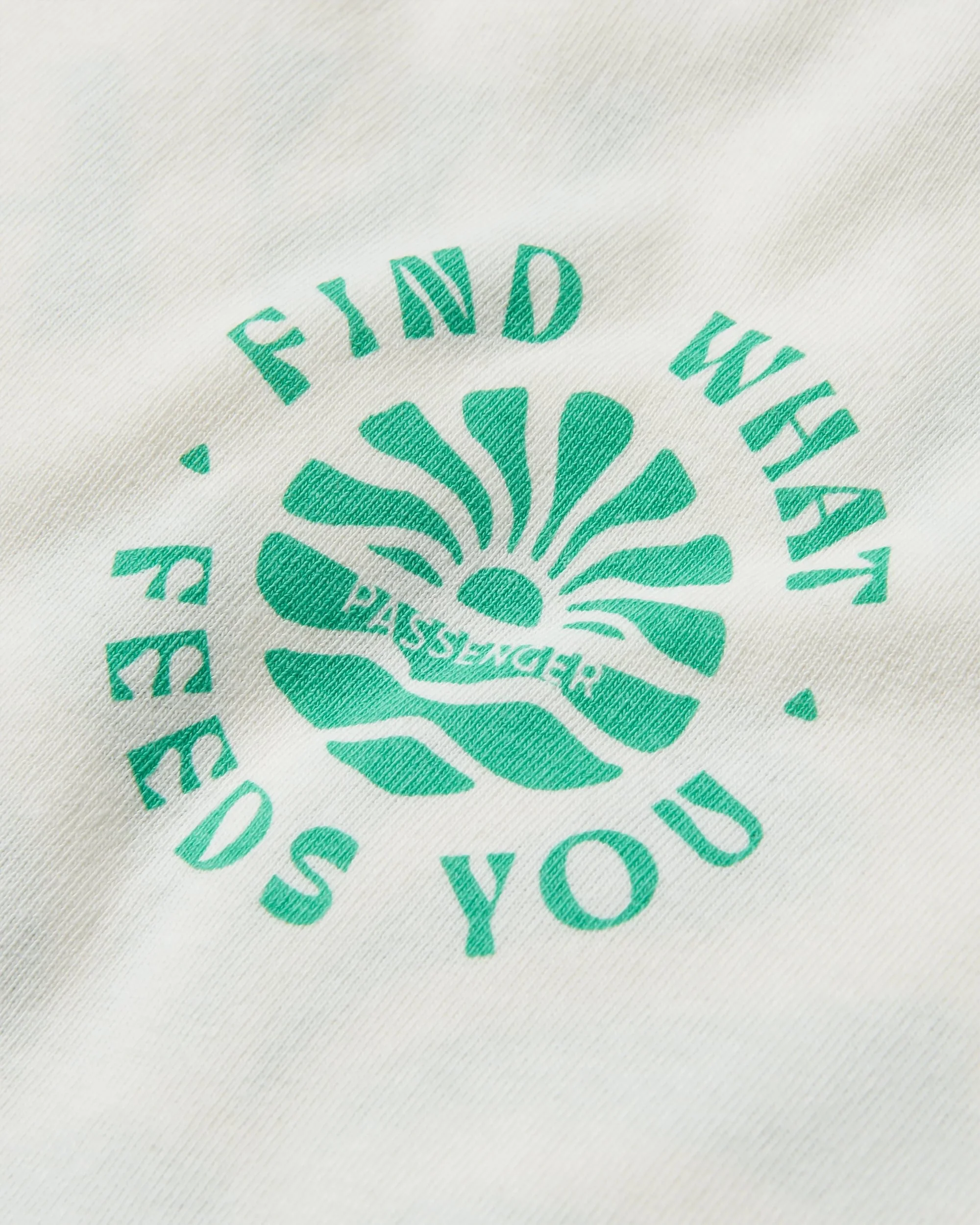 Discovery Rolled Sleeve T-Shirt - Marshmallow - Image 6
