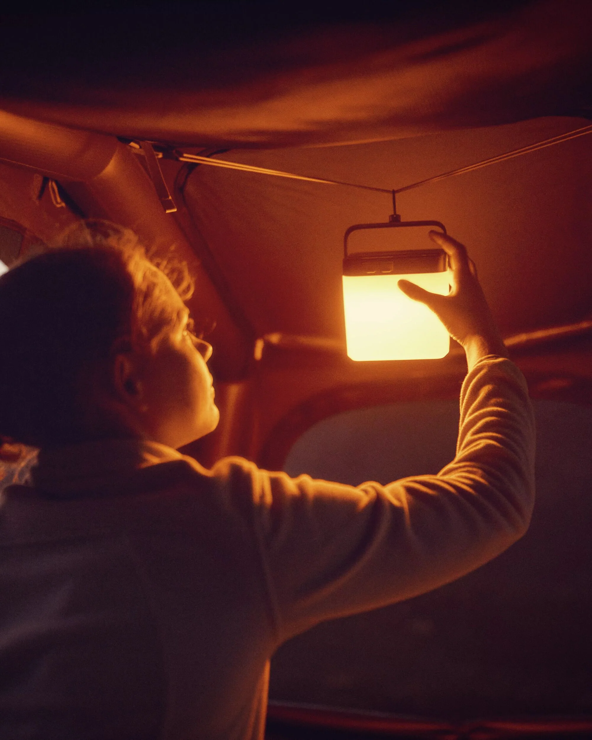 Dometic Area Camp Light 500 Lumen - Slate - Image 2