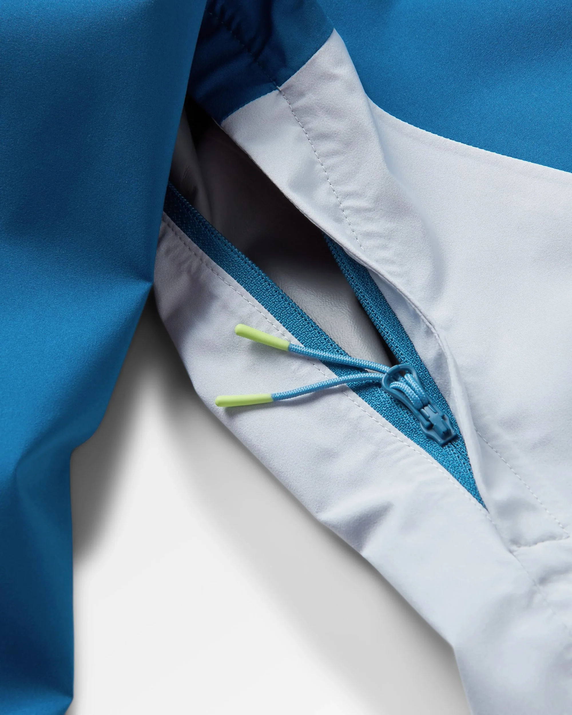 Downpour Waterproof Jacket - Tidal Blue/Blue Steel - Image 11
