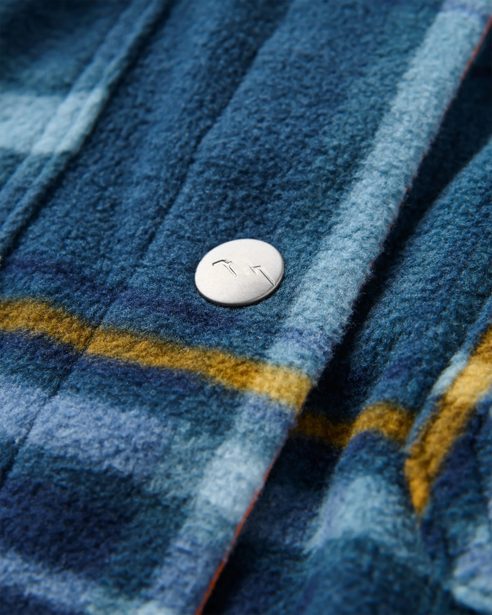 East Polar Fleece Shirt - Rich Navy/Faded Denim Check - Image 8