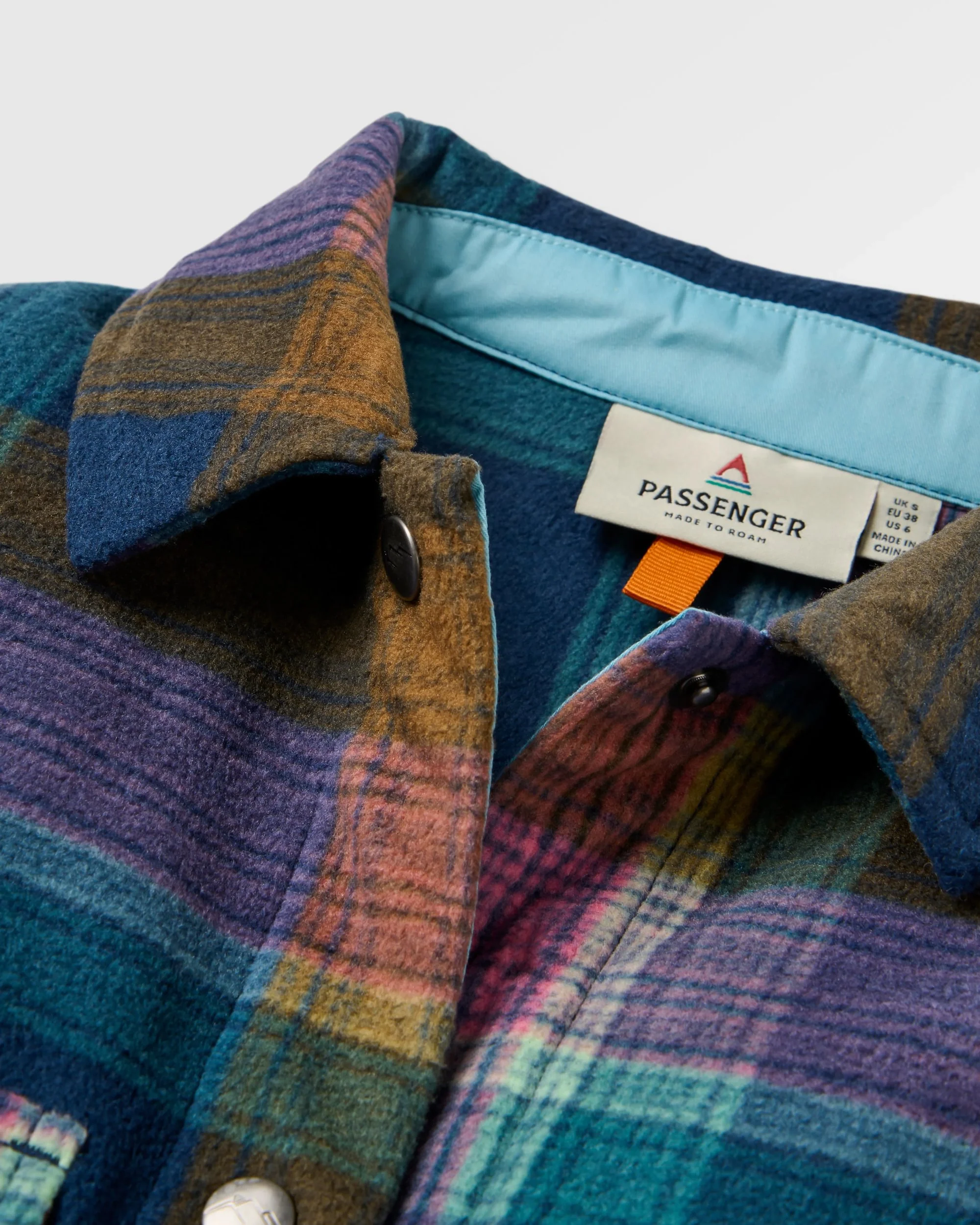 East Polar Fleece Shirt - Rich Navy Multi Check - Image 2