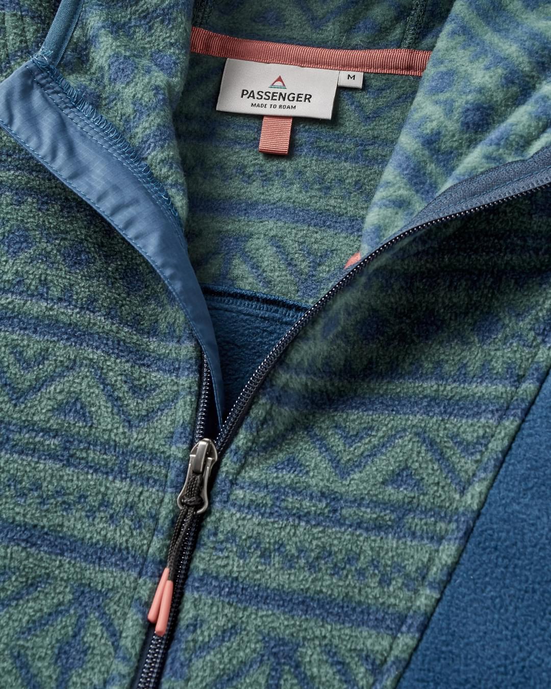 Edge Hooded 1/2 Zip Polar Fleece - Nordic Geo Deep Ocean - Image 8