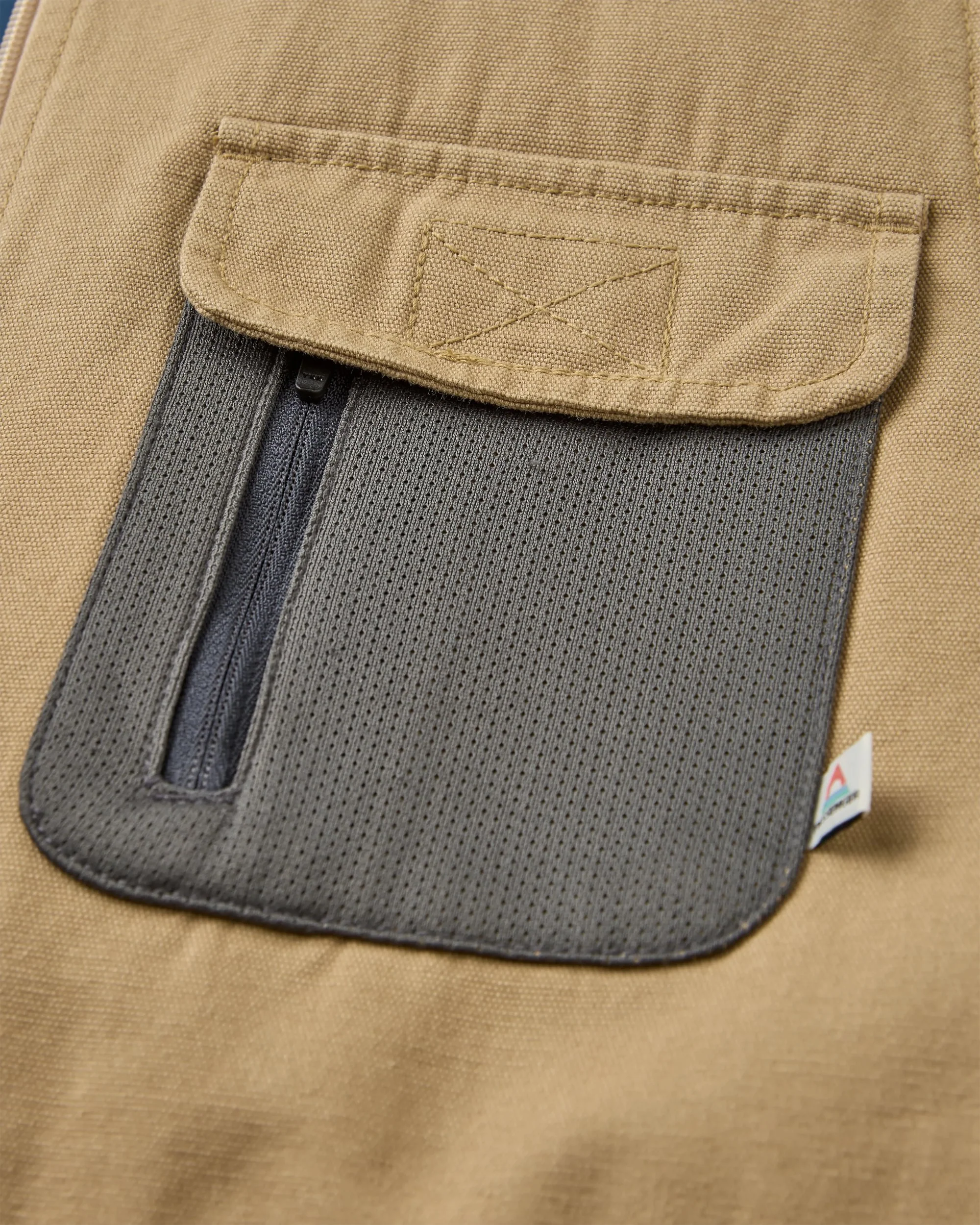 Explorers Organic Cotton Canvas Gilet - Stone - Image 6