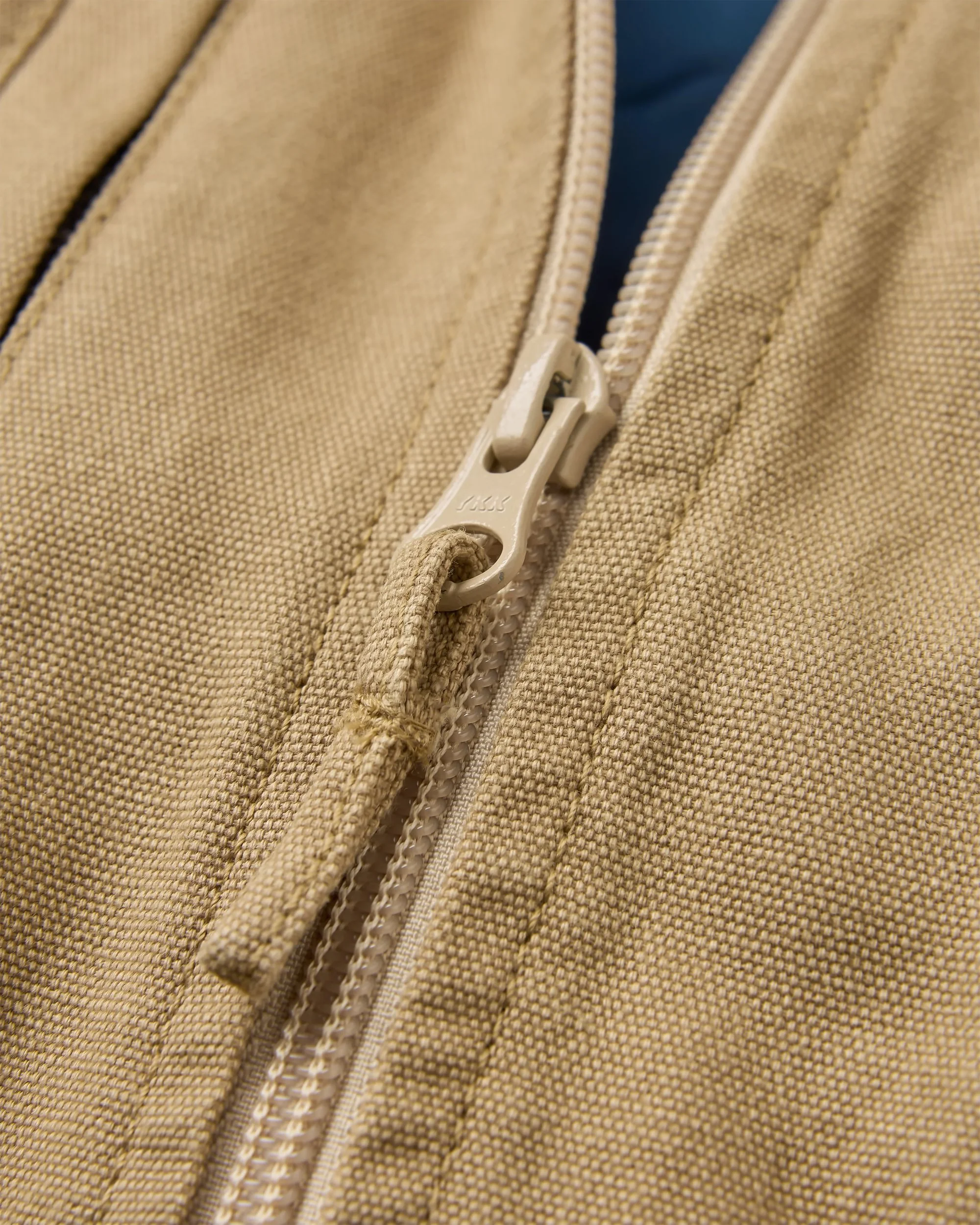 Explorers Organic Cotton Canvas Gilet - Stone - Image 8