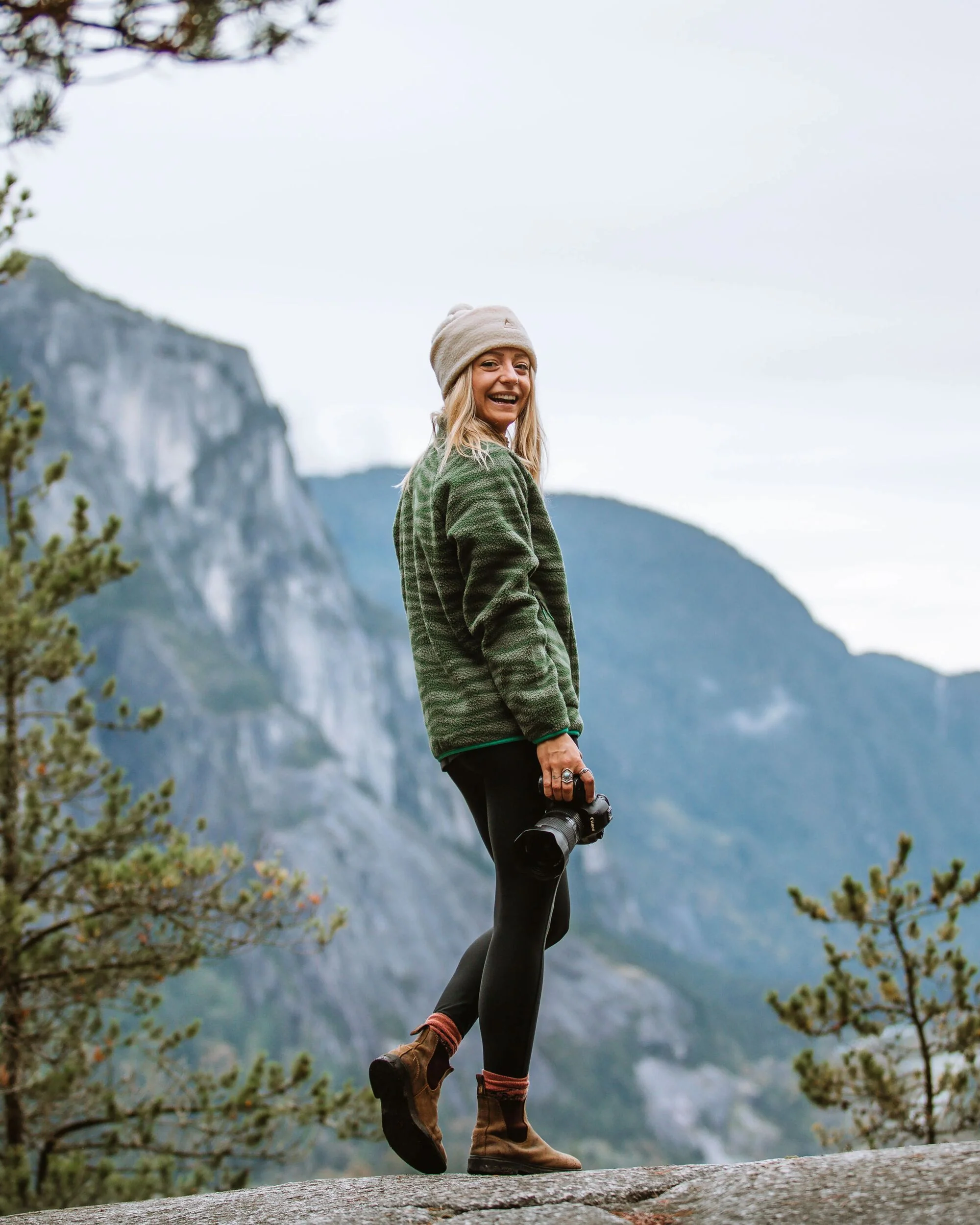 Fairbanks Full Zip Sherpa Fleece - Strata Fir Tree - Image 4