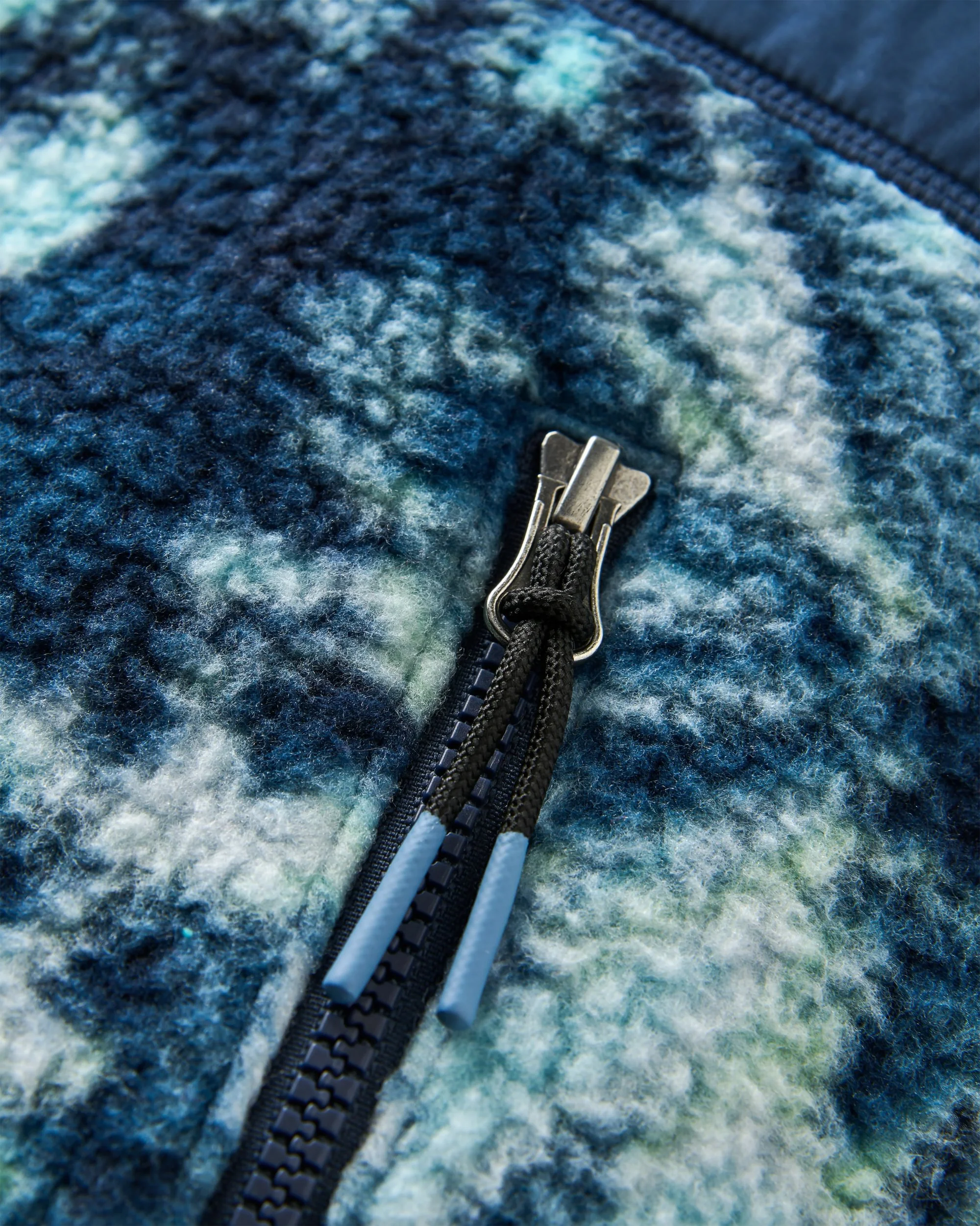 Fairbanks Sherpa Gilet - Frost Rich Navy - Image 8