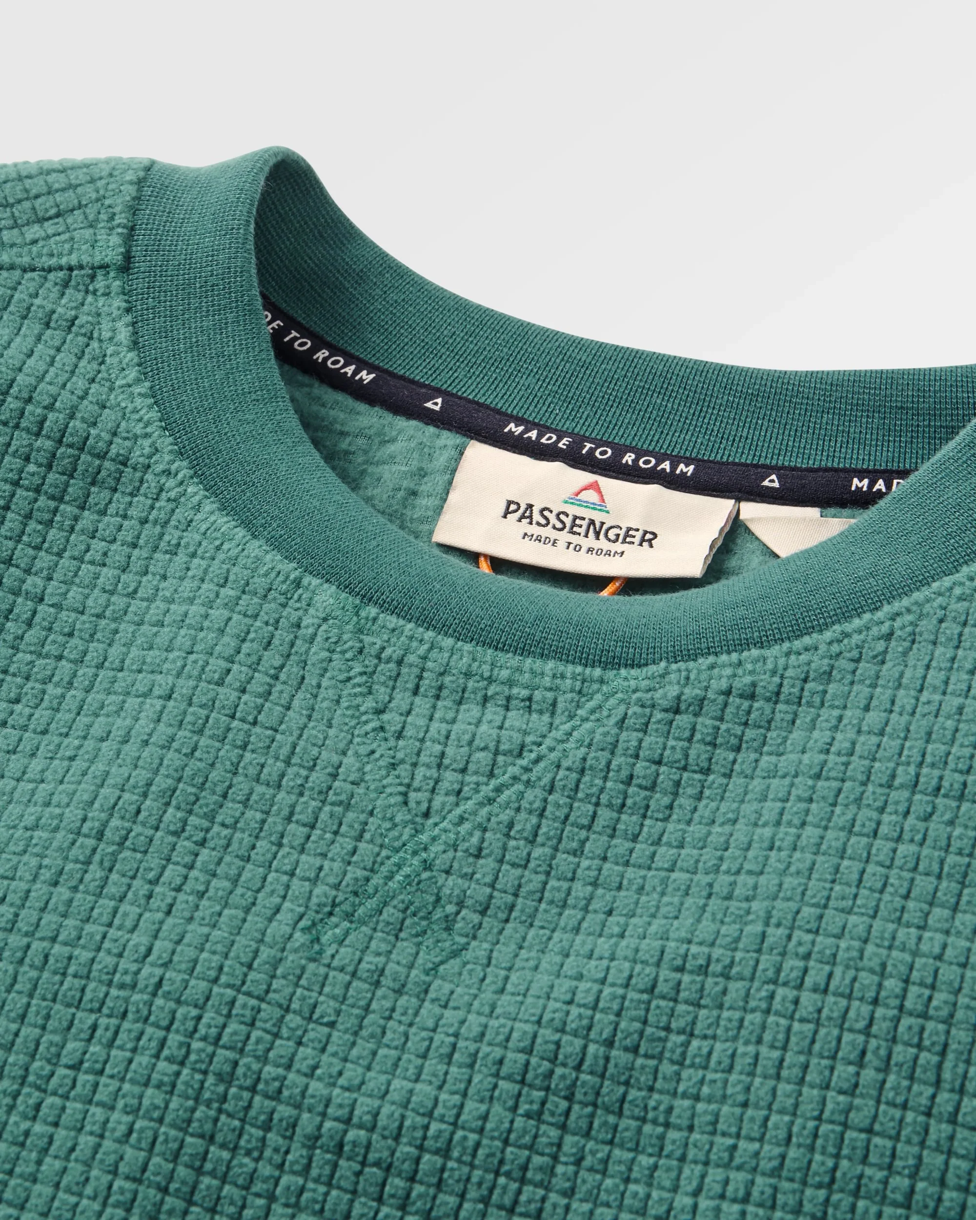 Forestscape Grid Fleece Crew - Deep Ocean - Image 2