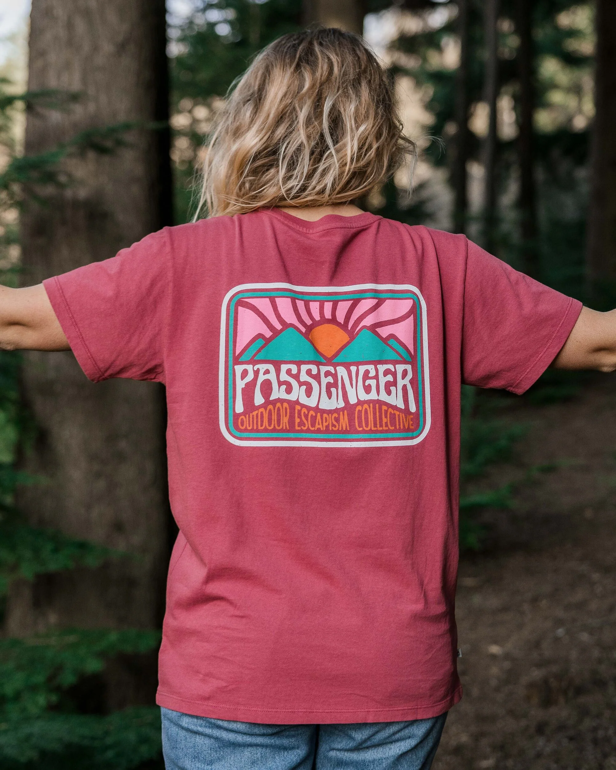 Golden Hour T-Shirt - Earth Red - Image 4