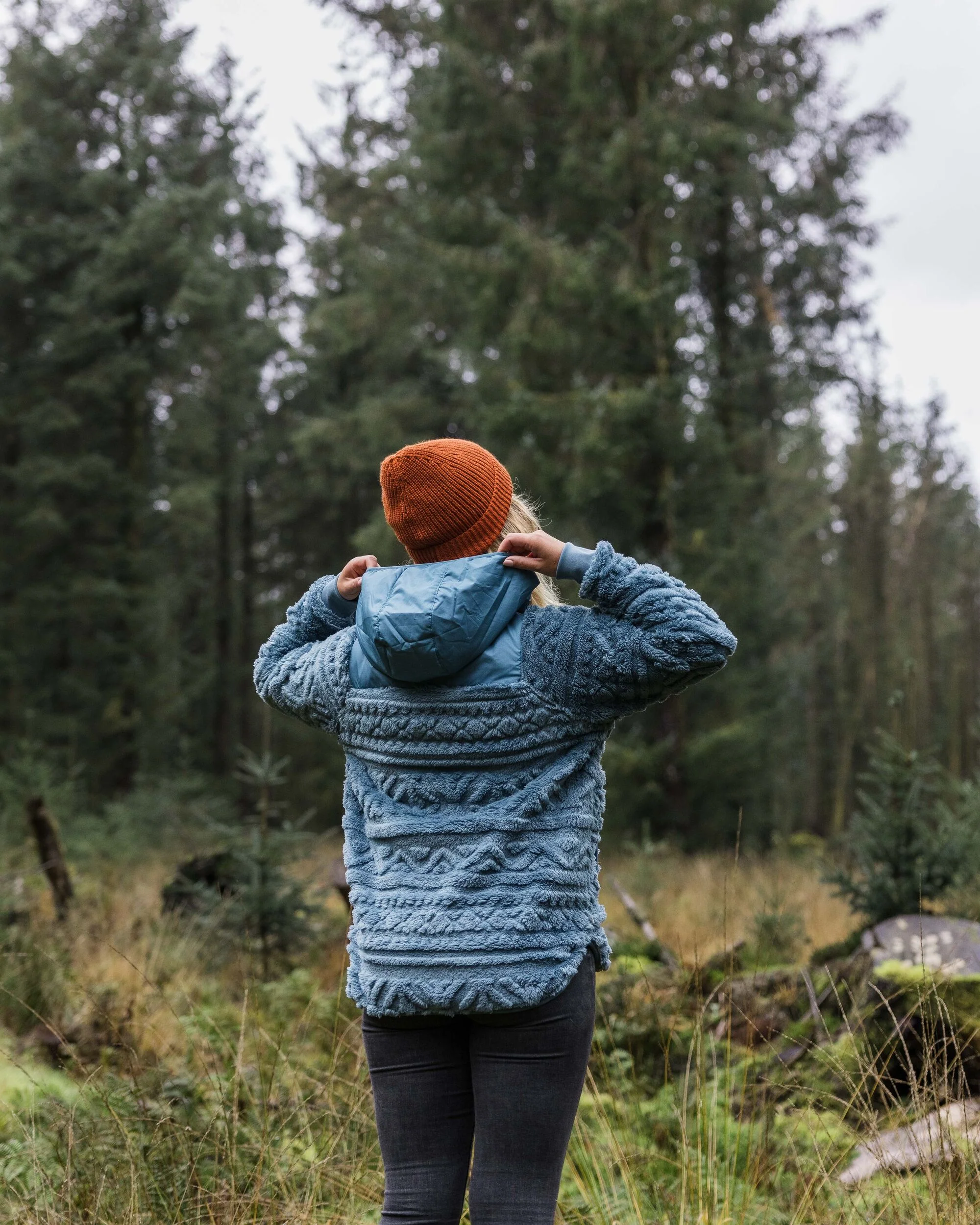 Holistic Sherpa Hooded Fleece - Washed Blue - Image 6