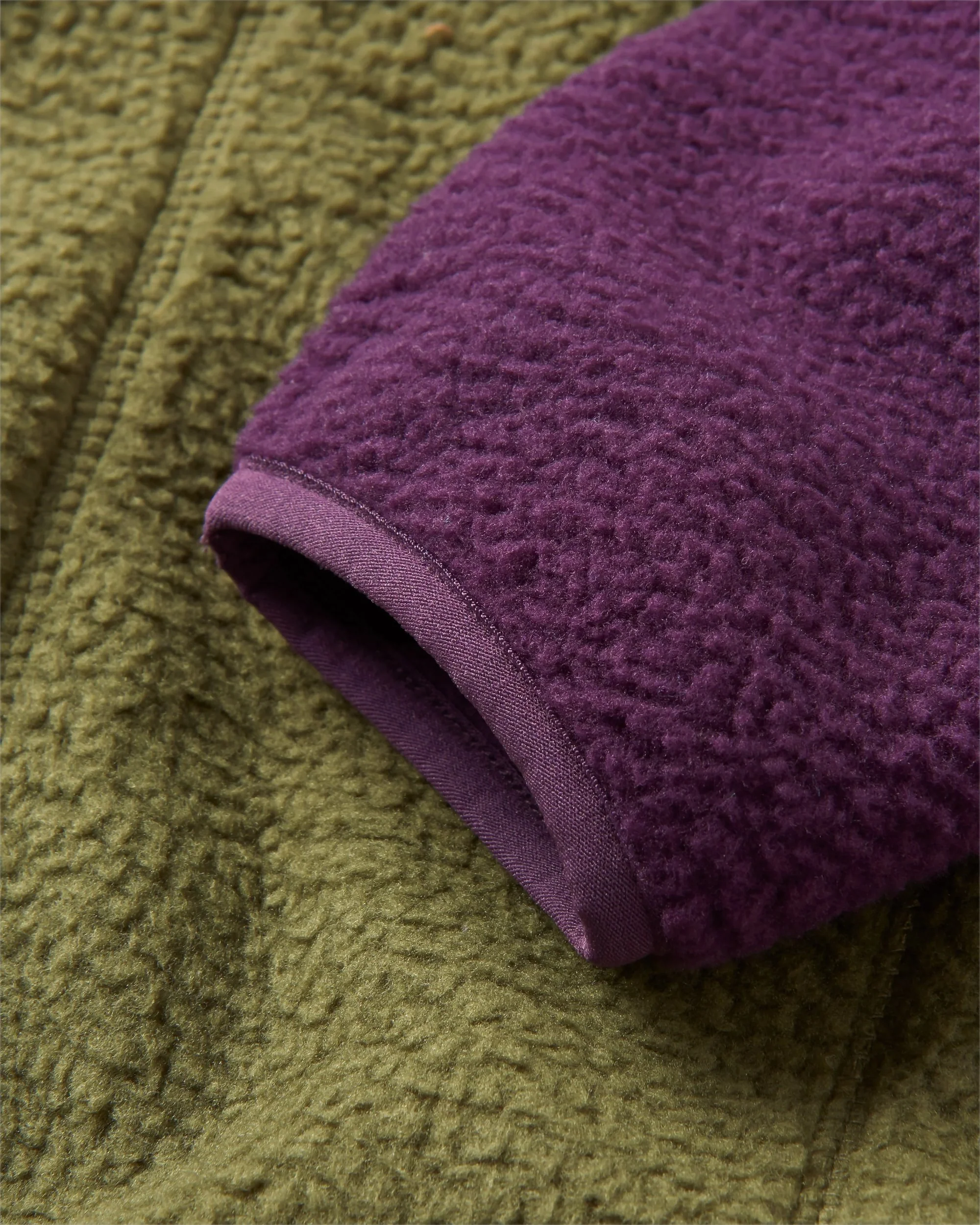 Home Sherpa Fleece - Deep Plum/Khaki - Image 7