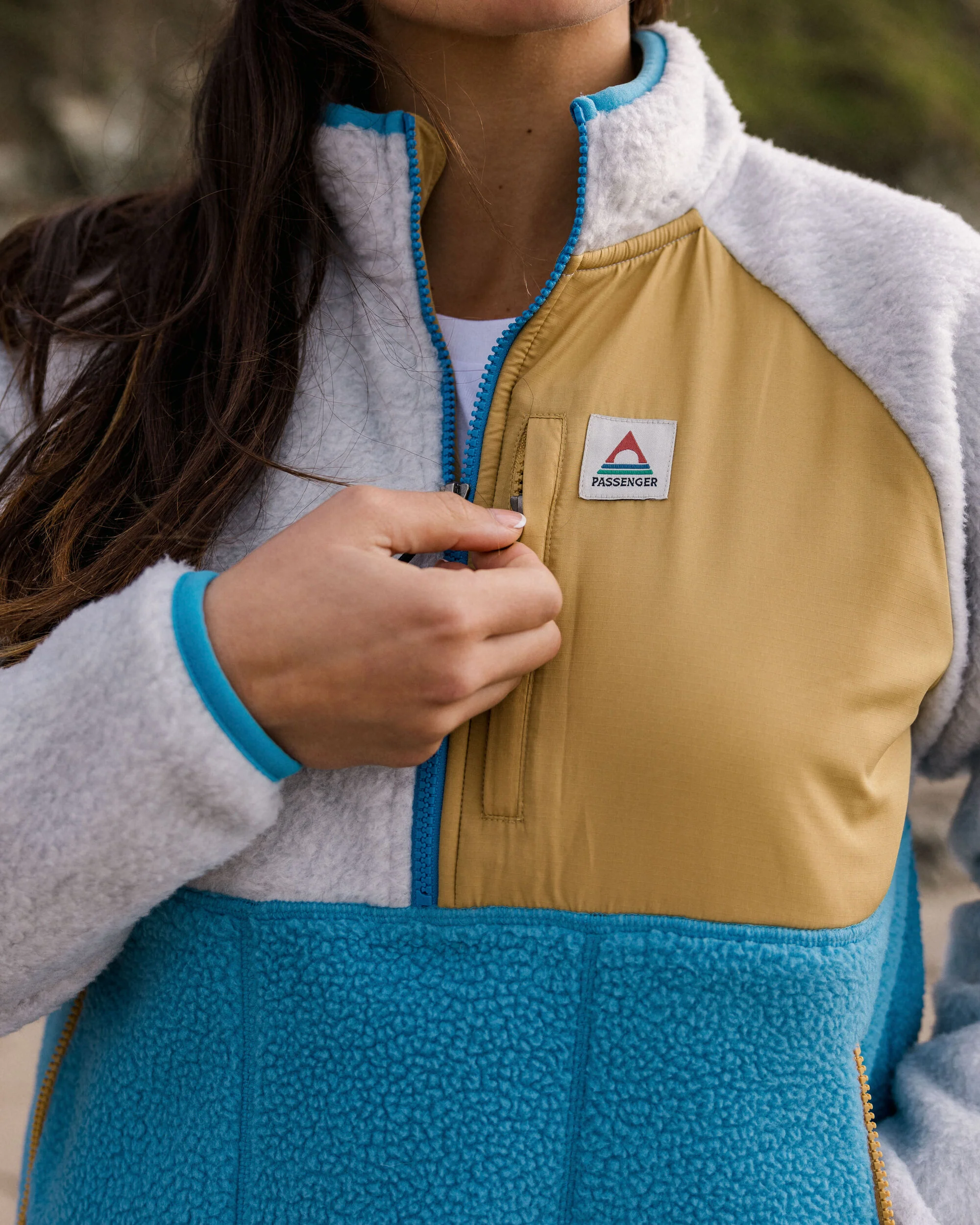 Home Sherpa Fleece - Atlantic Blue - Image 3