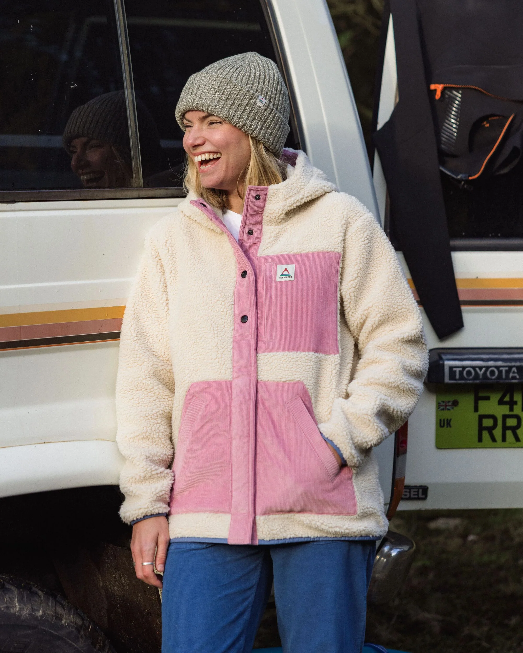 Clover Sherpa Hooded Fleece - Oat - Image 3
