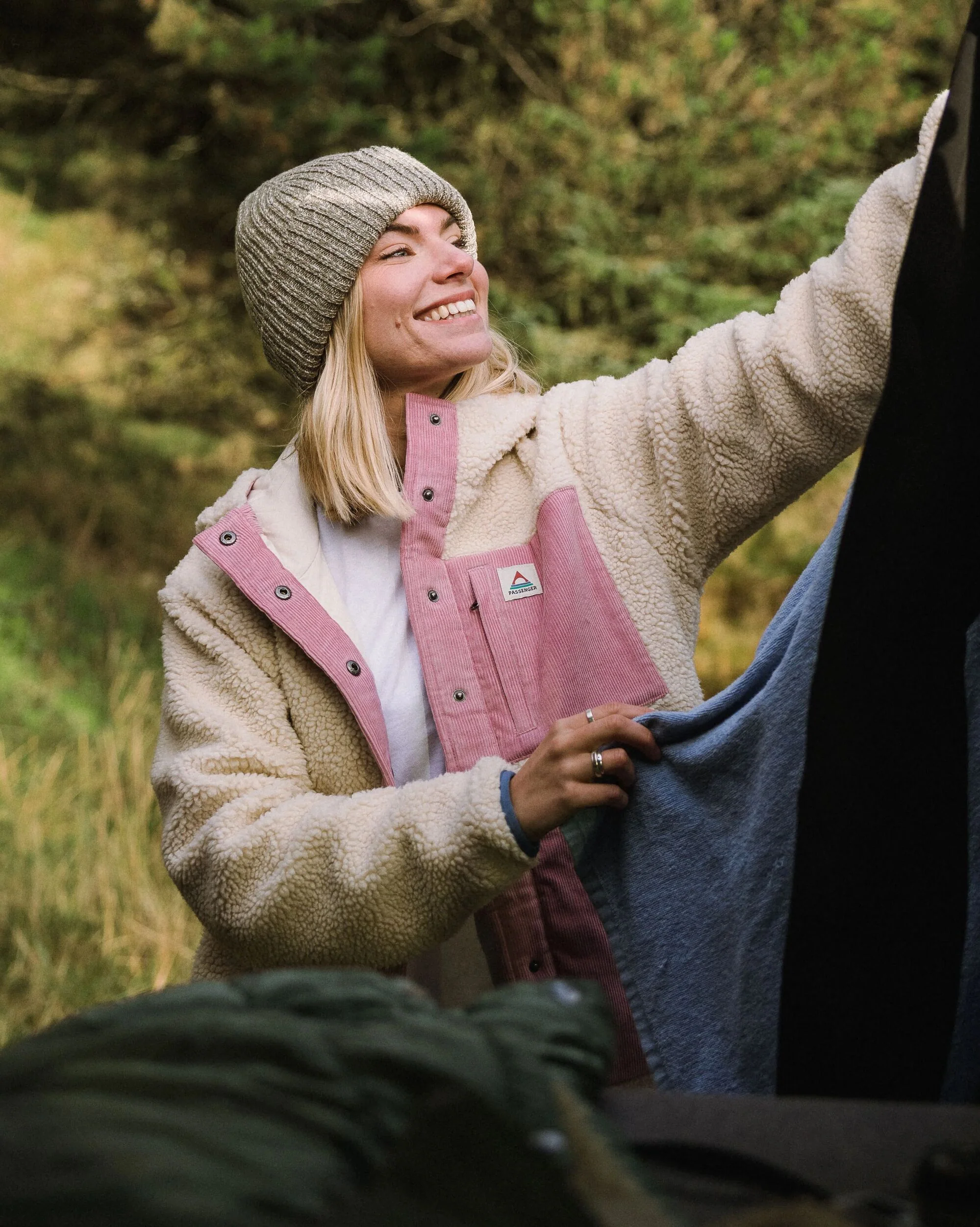 Clover Sherpa Hooded Fleece - Oat - Image 4