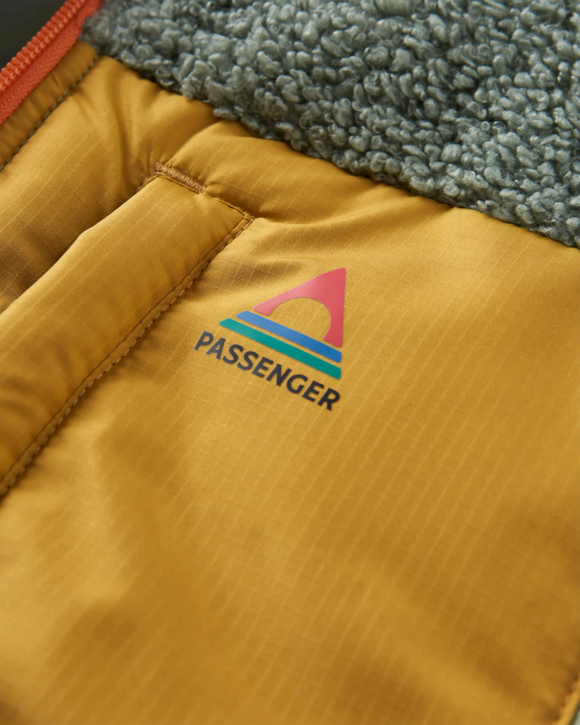 Inspire Insulated Gilet - Pistachio - Image 4