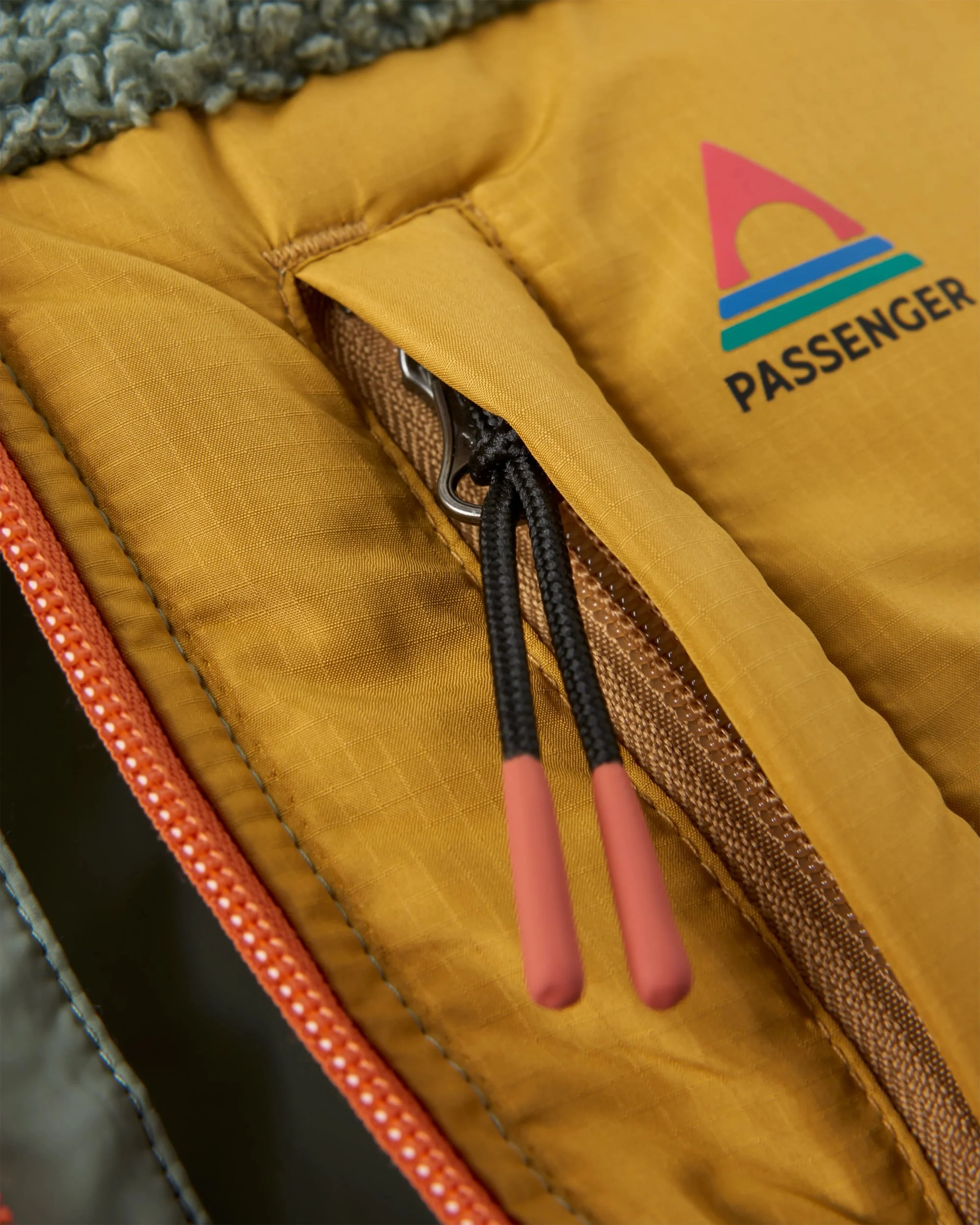 Inspire Insulated Gilet - Pistachio - Image 5
