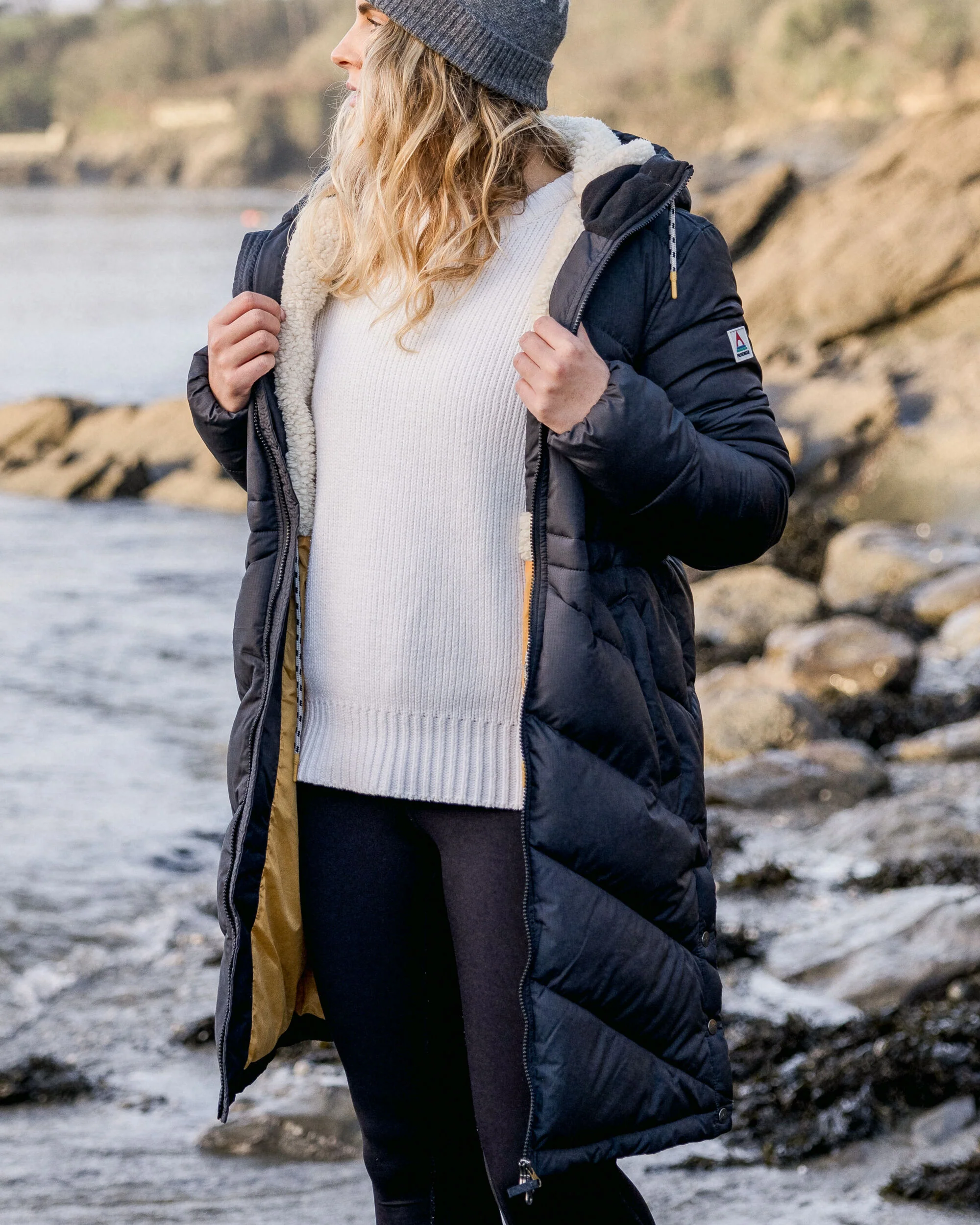 Kinsey 2.0 Jacket - Phantom Black - Image 9