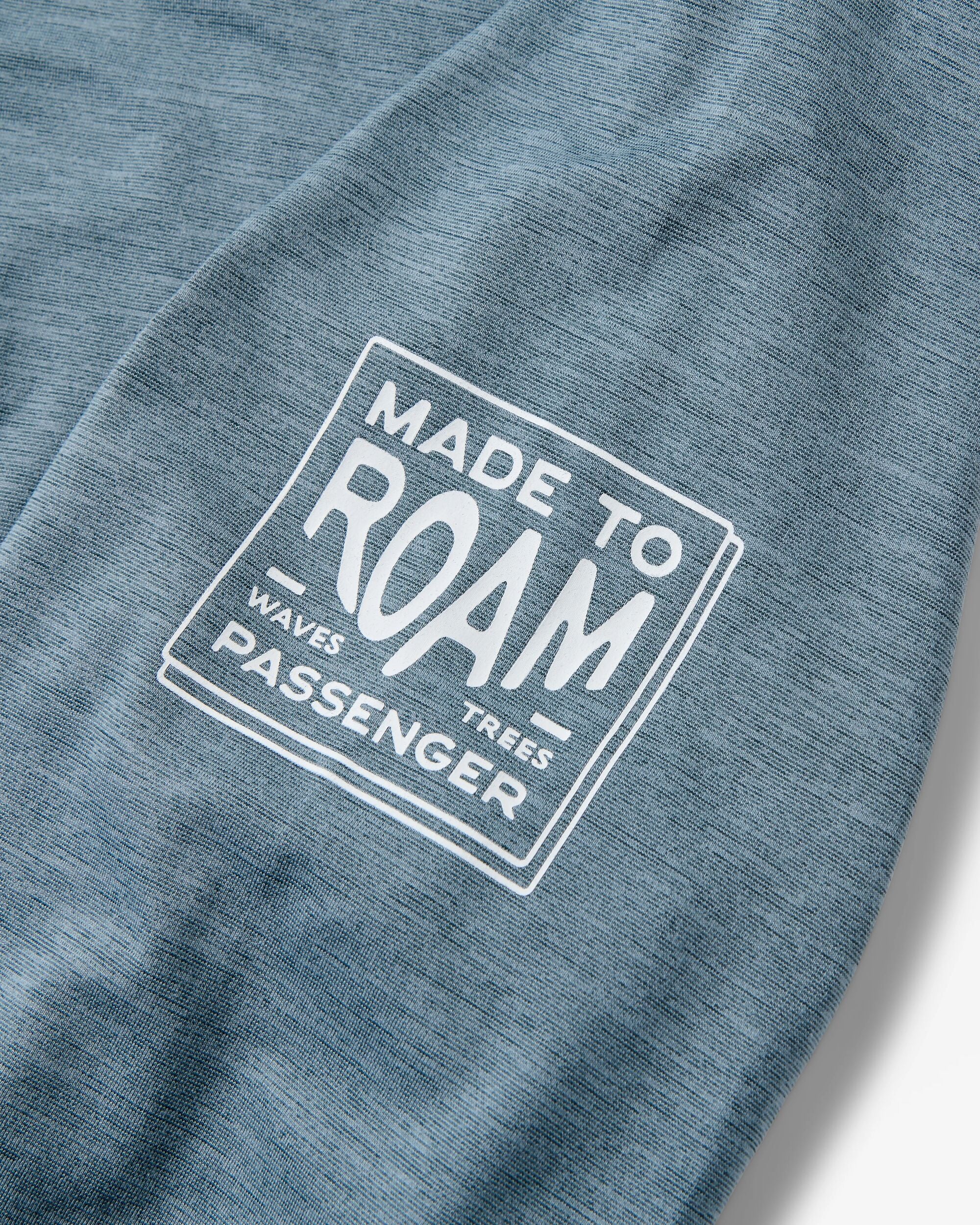 Light Ray Lightweight UPF50 LS T-Shirt - Storm Grey Marl - Image 2