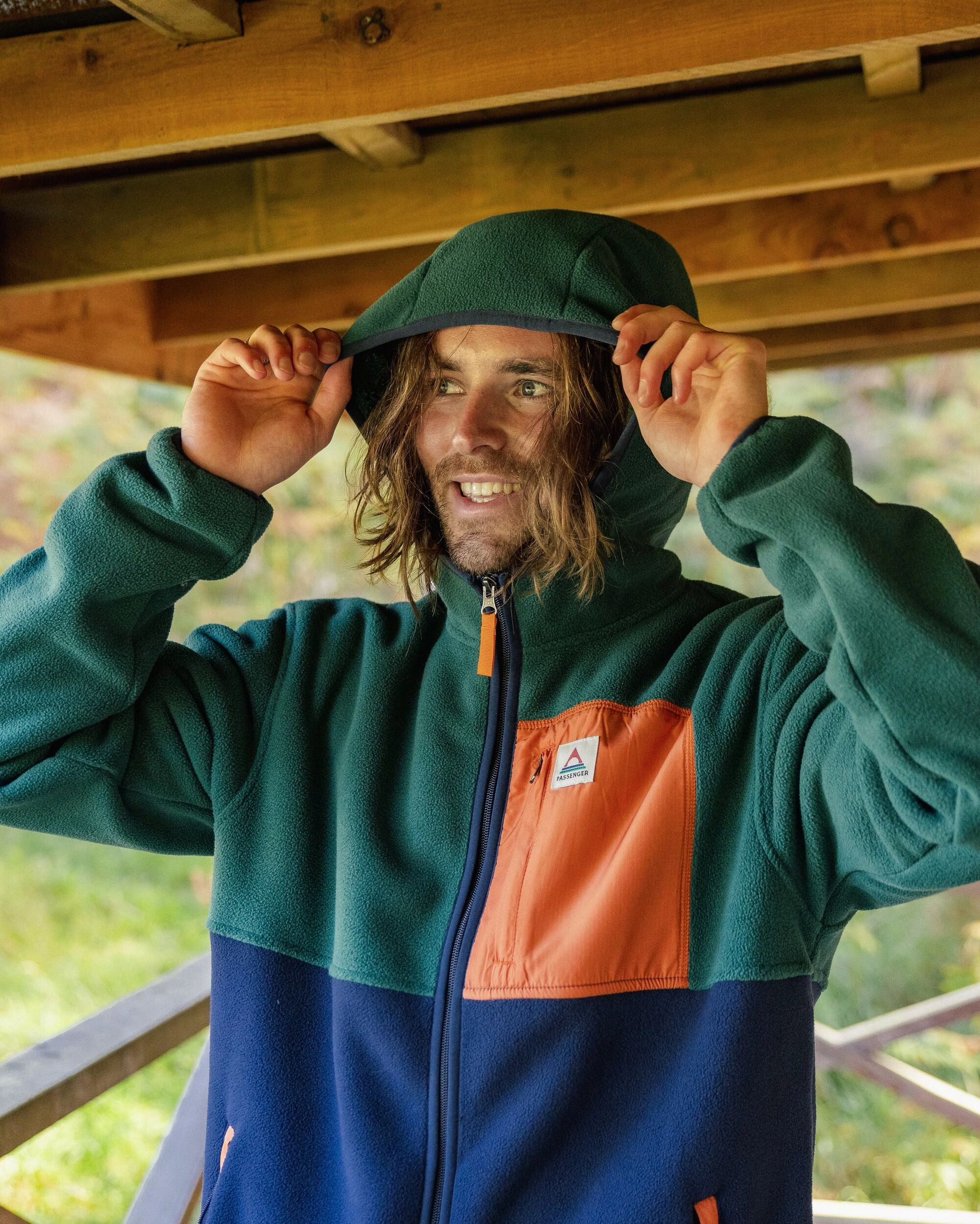 Loch Hooded Polar Fleece - Rain Forest/Rich Navy - Image 3