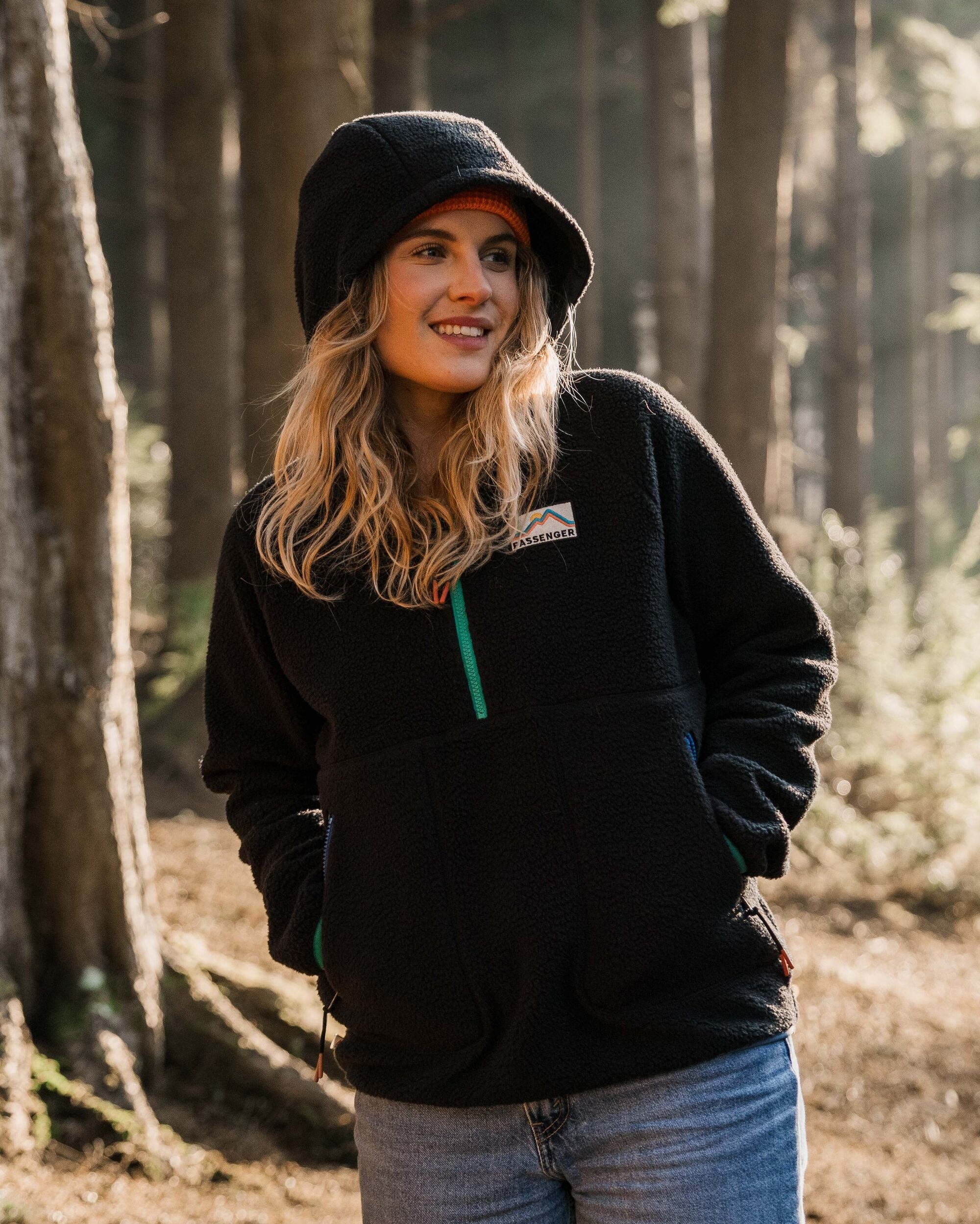 Maine 1/2 Zip Sherpa Fleece - Black - Image 3