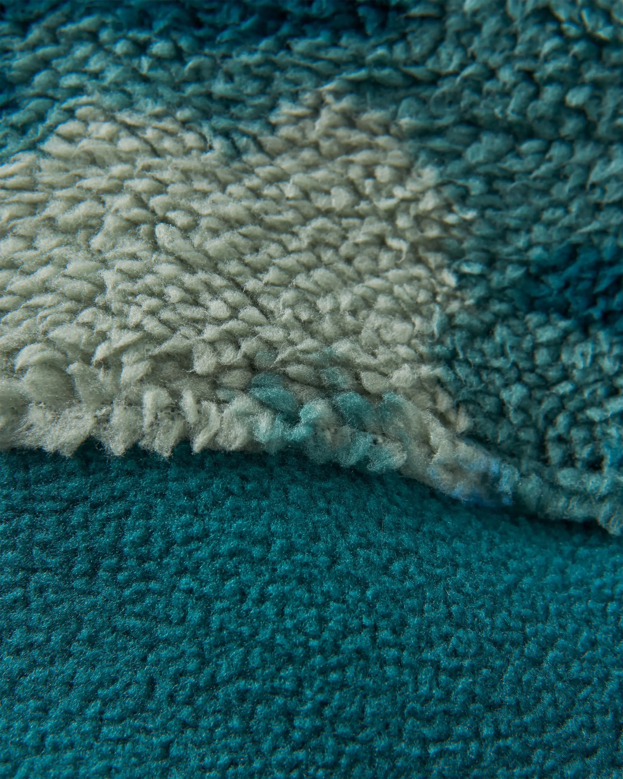 Navegado Soft-Touch Sherpa Fleece - Alpine Camo Rain Forest - Image 10