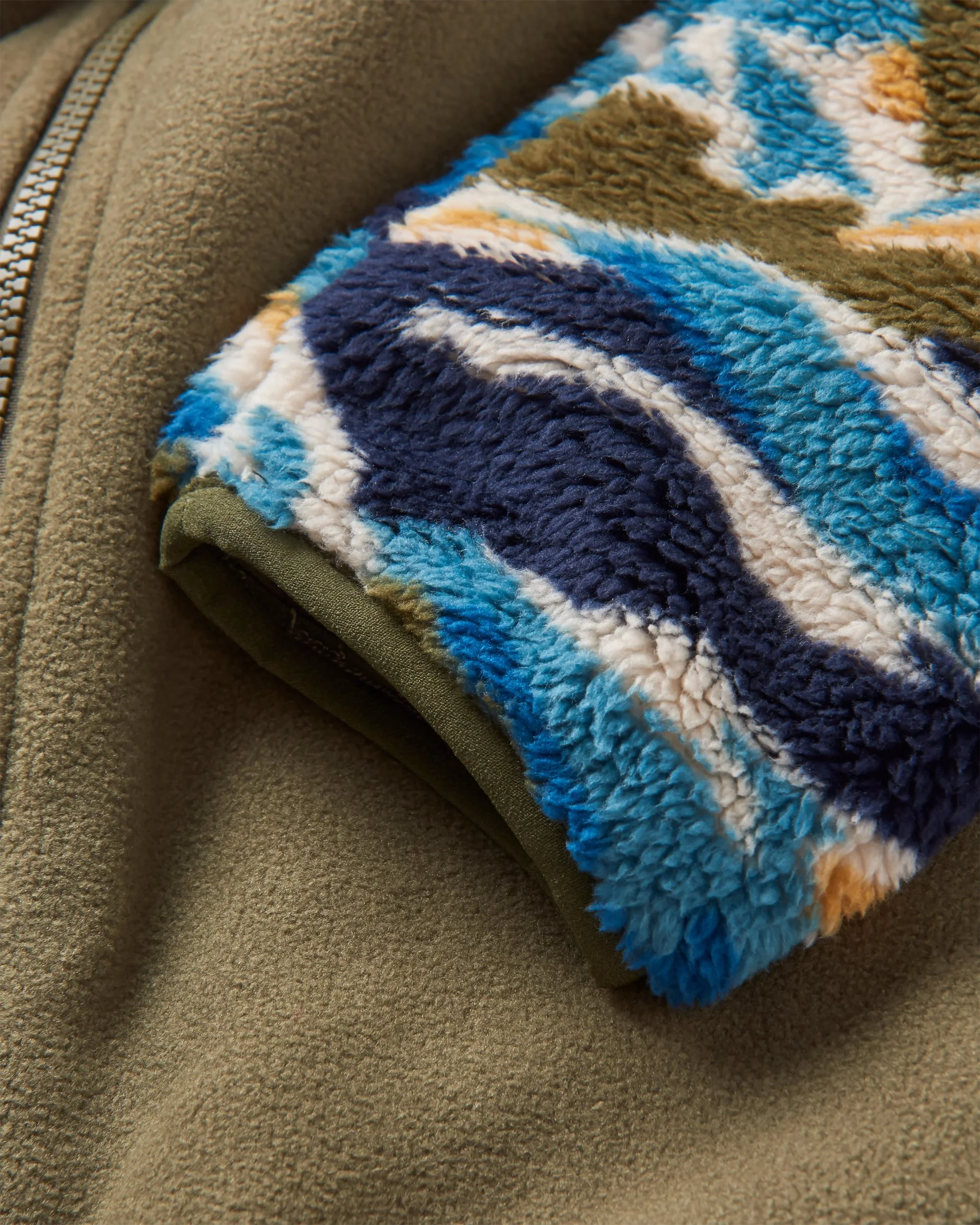 Nestling Polar-Lined Sherpa Fleece - Mount Scenic Khaki - Image 10